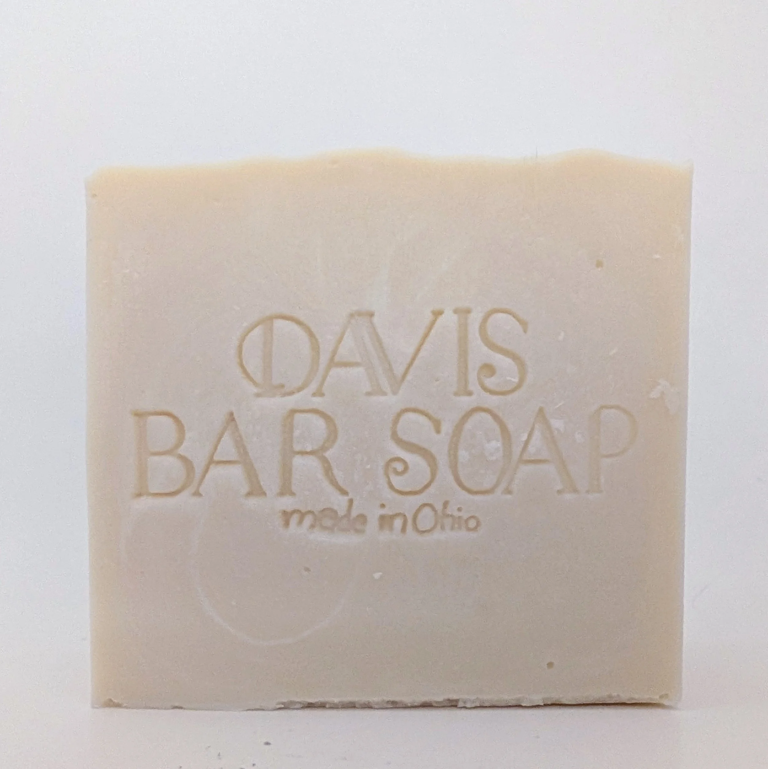 100 % Natural Soap. No added fragrances or dyes. Perfect for the most sensitive Skin.