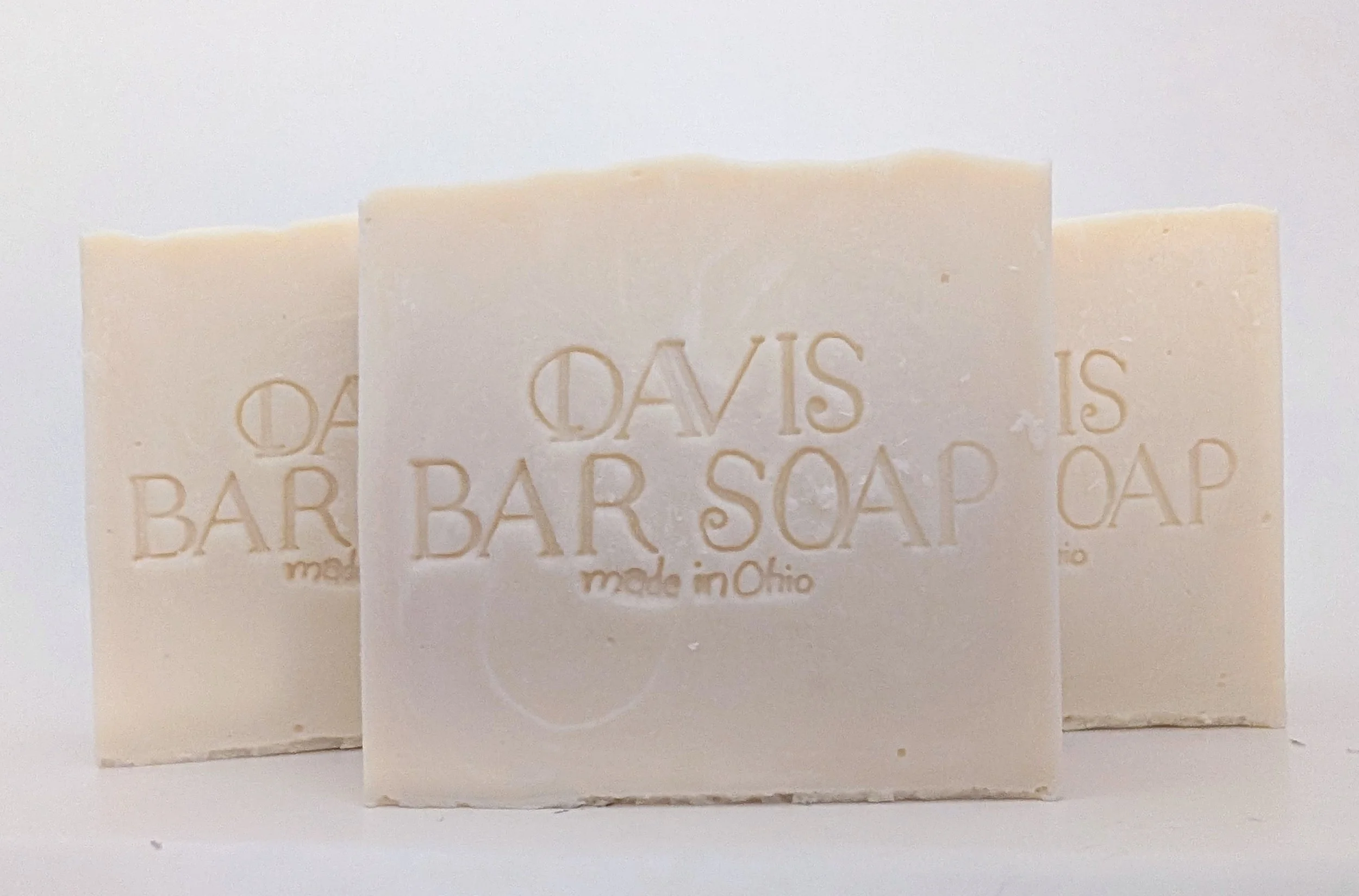 100 % Natural Soap. No added fragrances or dyes. Perfect for the most sensitive Skin.