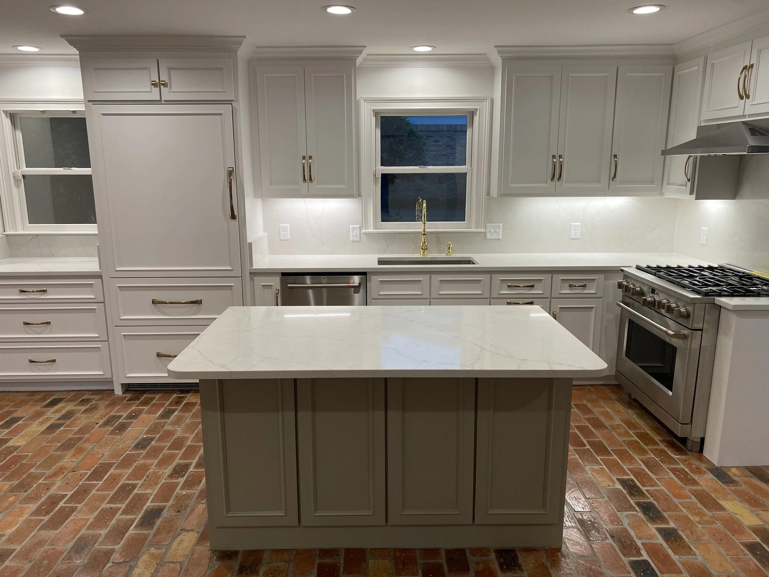 Split brick/Kitchen Remodel