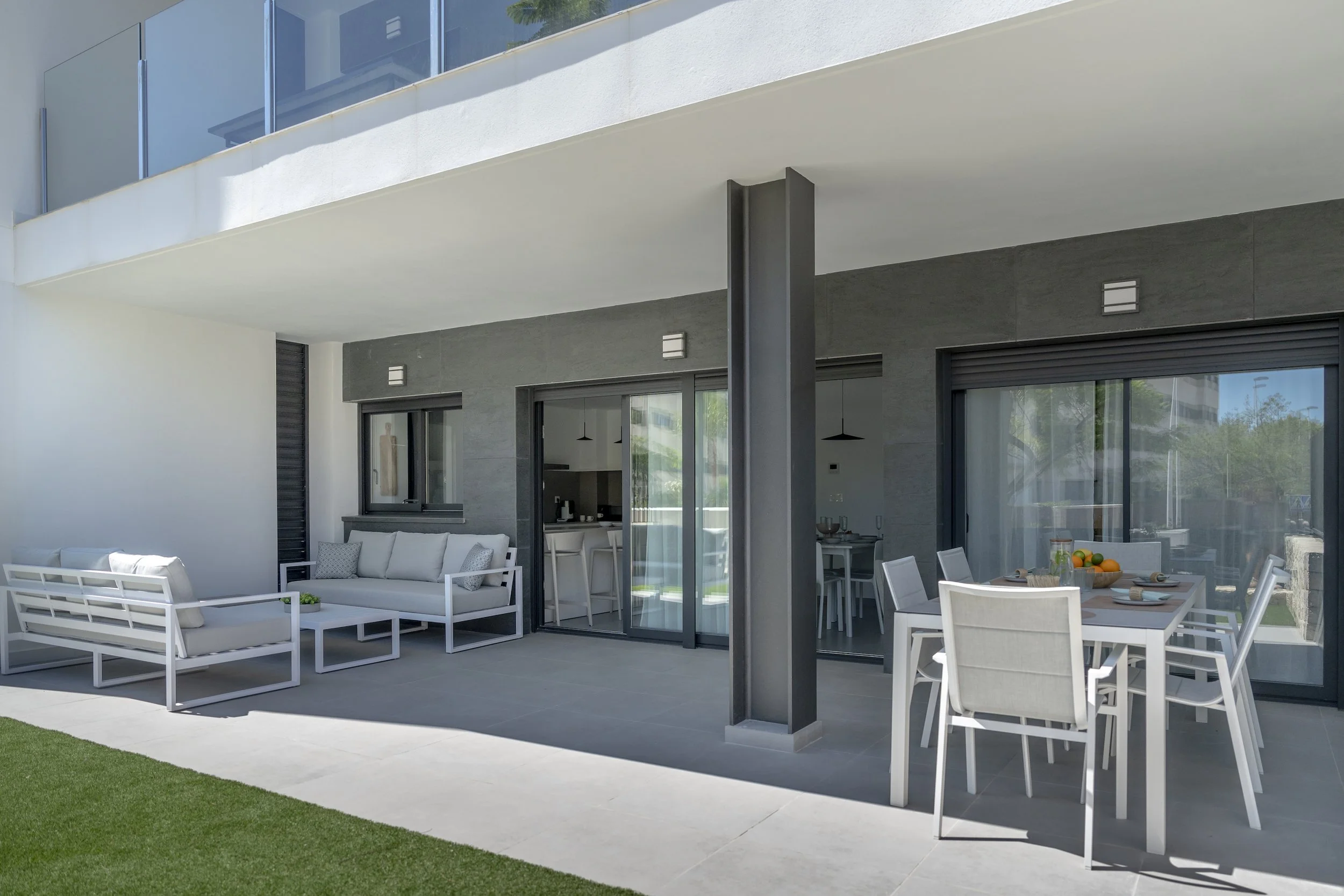 Sleek 3 bedroom apartment 