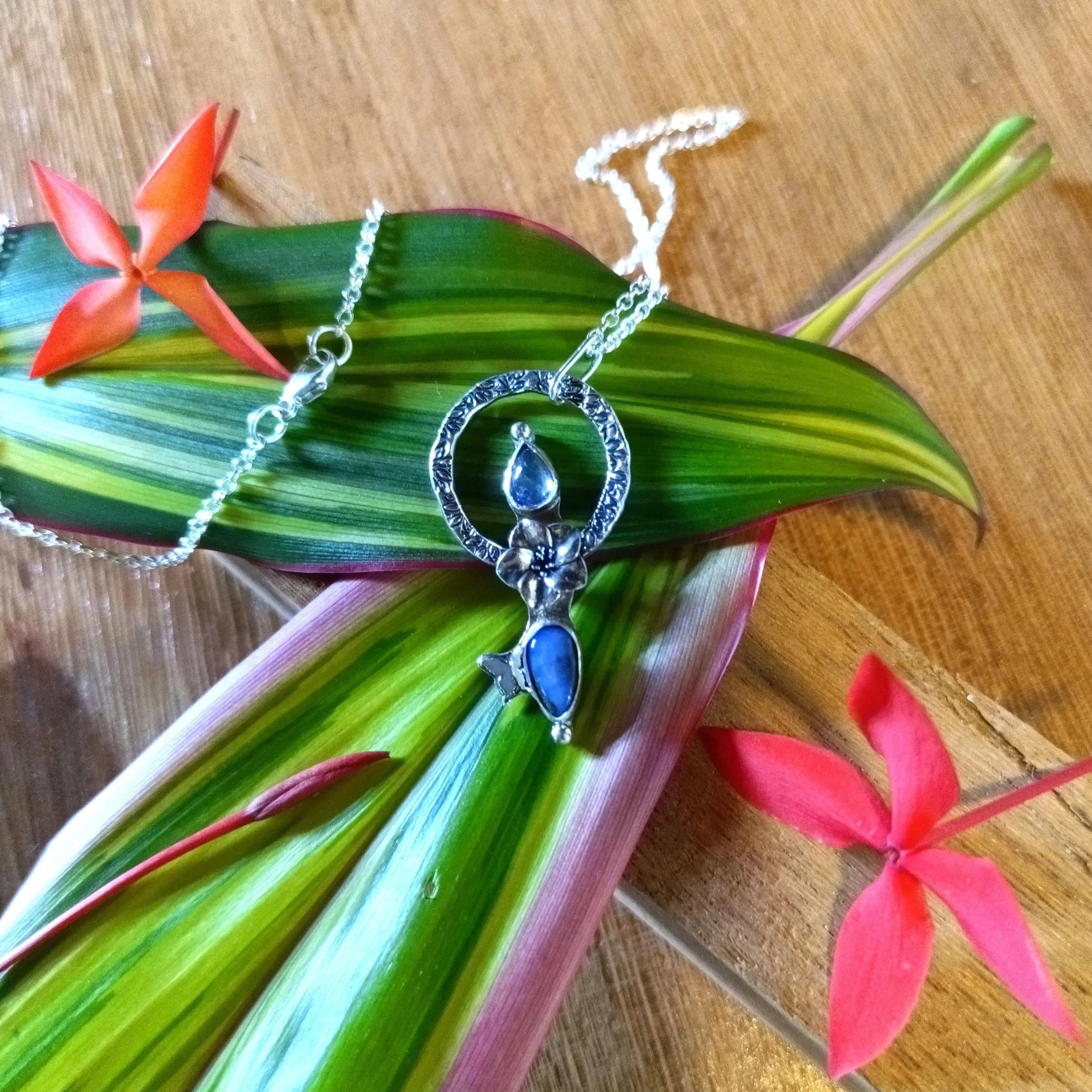 Collier Le Paradis des Morphos