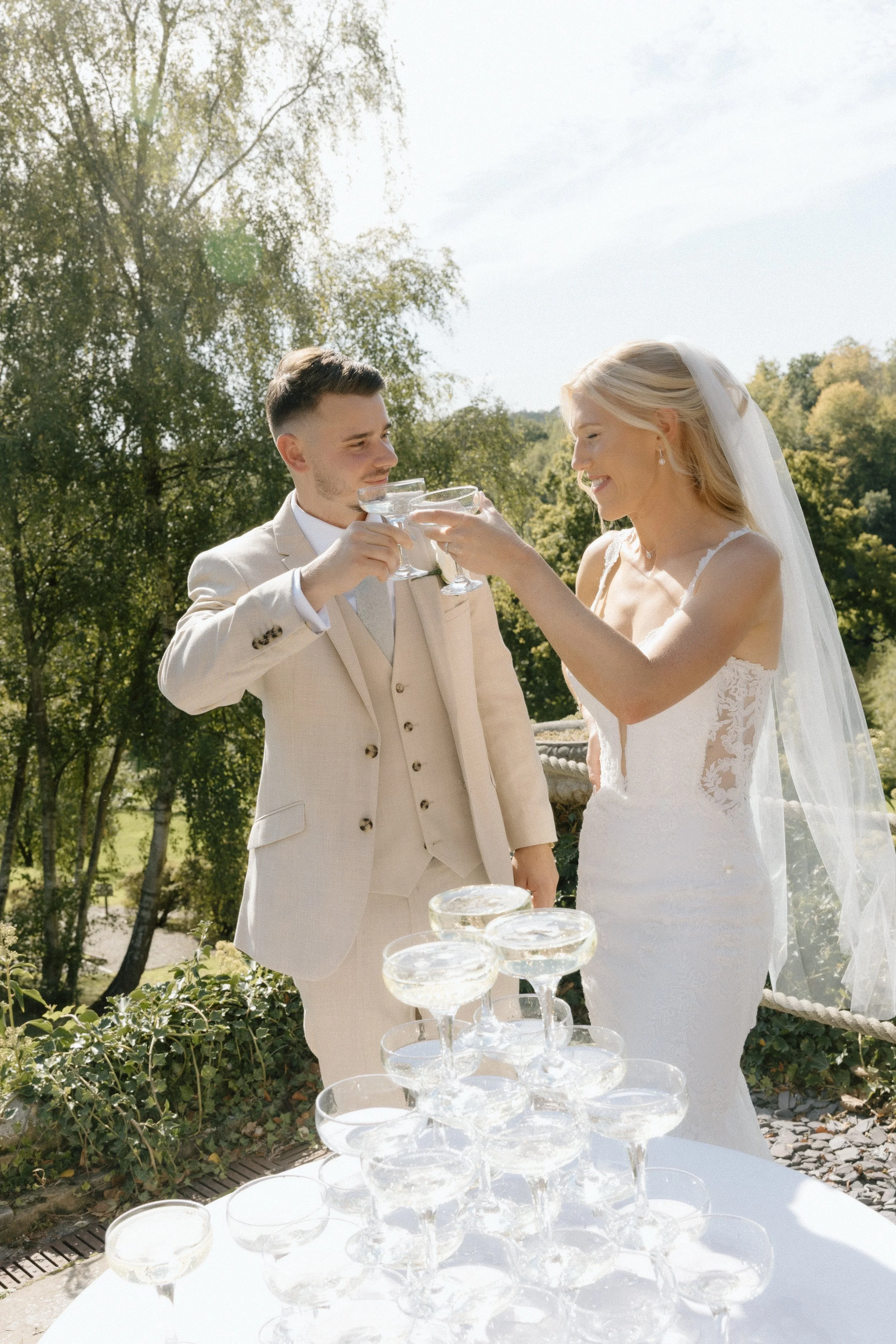 Alice & Ivo- Helen Rowe Photography-425.jpg