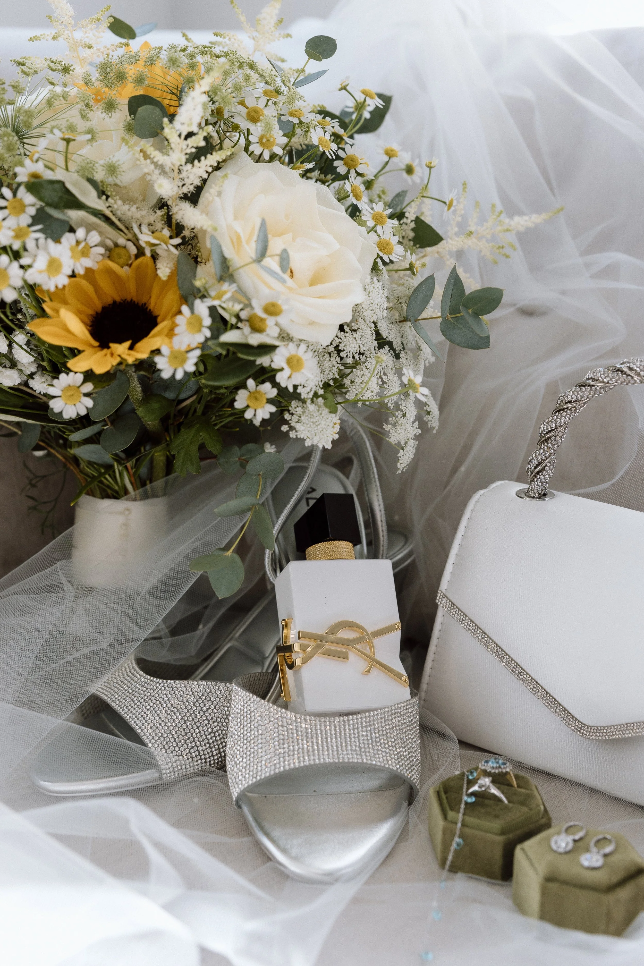 Alice & Ivo- Helen Rowe Photography-11.jpg