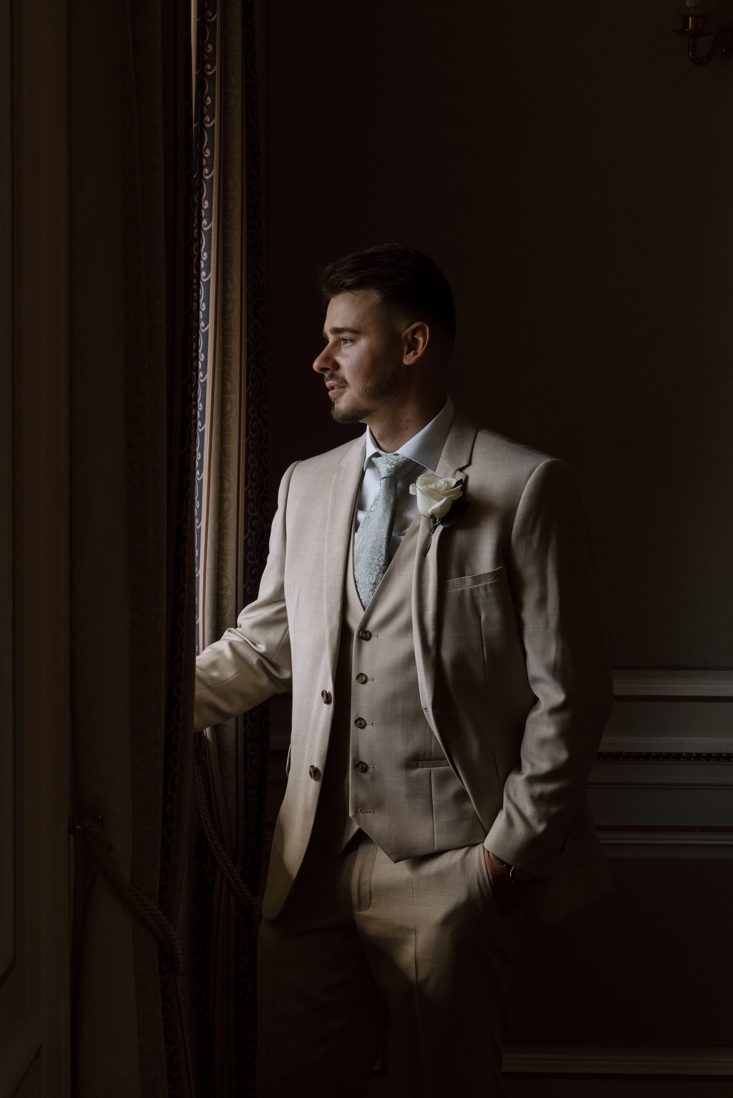 Alice & Ivo- Helen Rowe Photography-49.jpg
