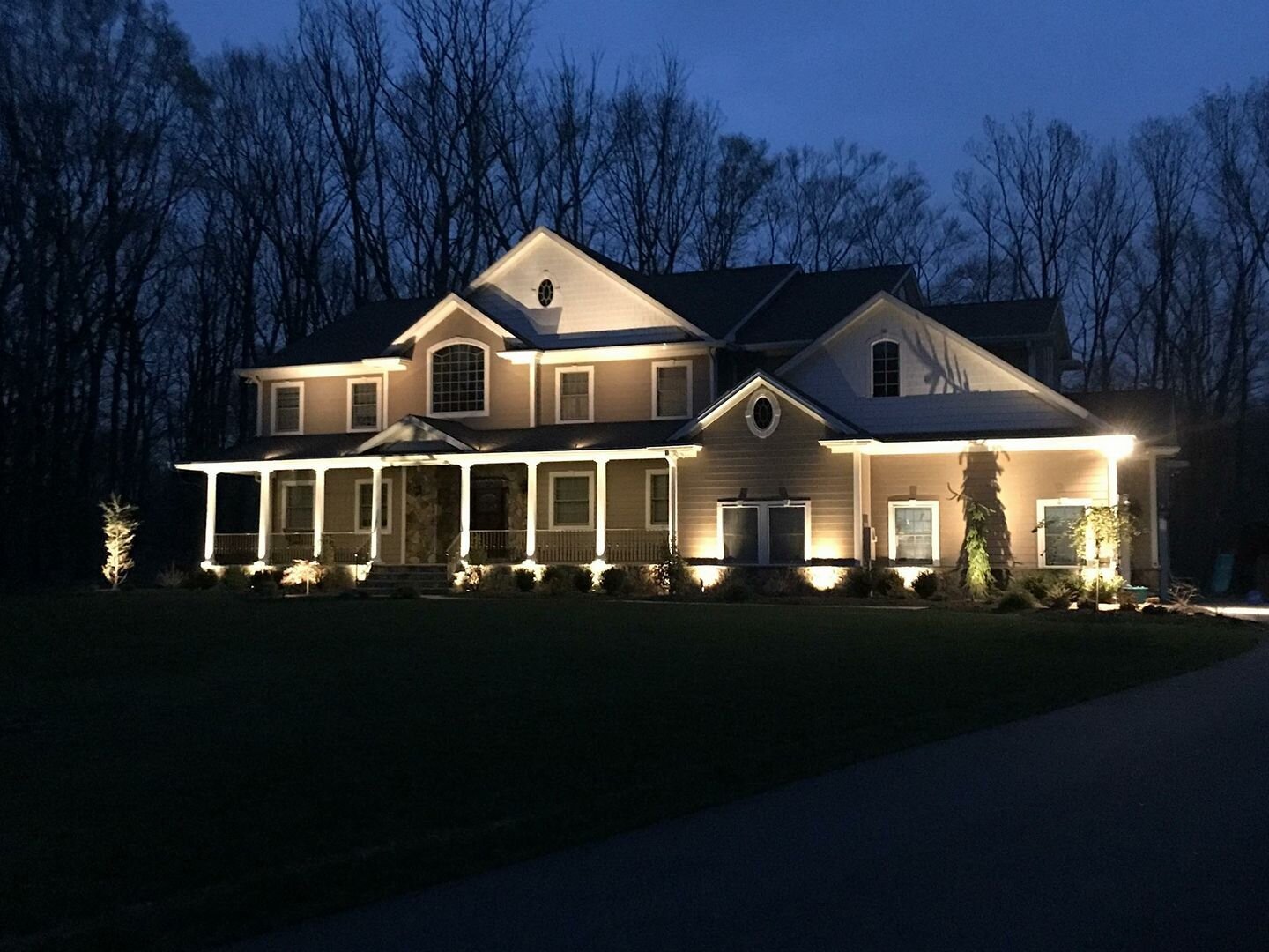 Make the Transition to Night Time a Smooth One With an Outdoor Lighting Plan in the Saddle River and Millburn, NJ Areas