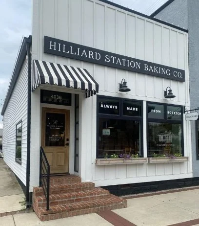 A sweet stop in Old Hilliard 🍰 Grab a cupcake or fresh baked treat from Hilliard Station Baking just minutes from home.

#HilliardOhio #SupportLocalHilliard #ReserveAtMillRun #HilliardEats