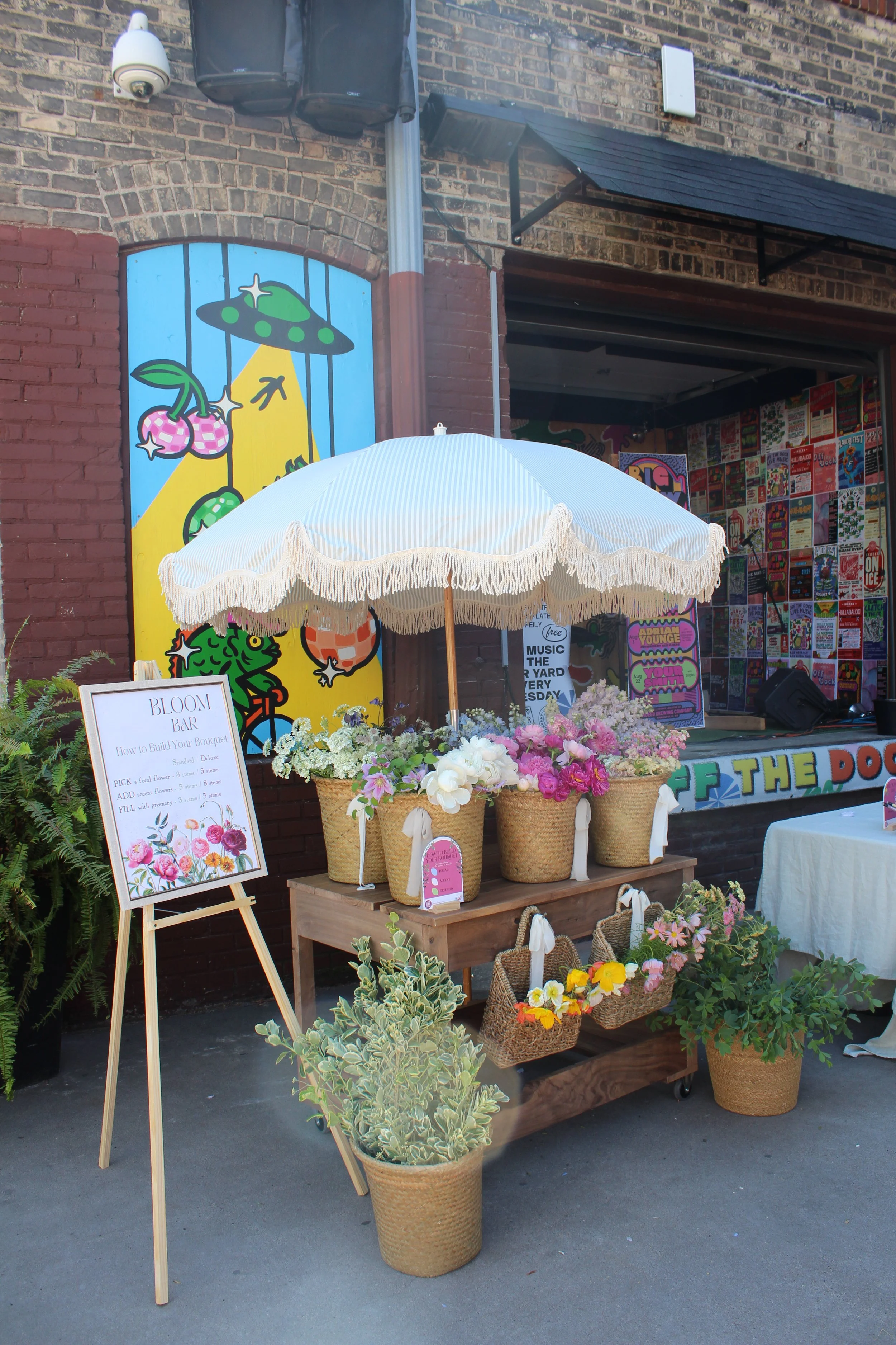 Rent the Floral Cart