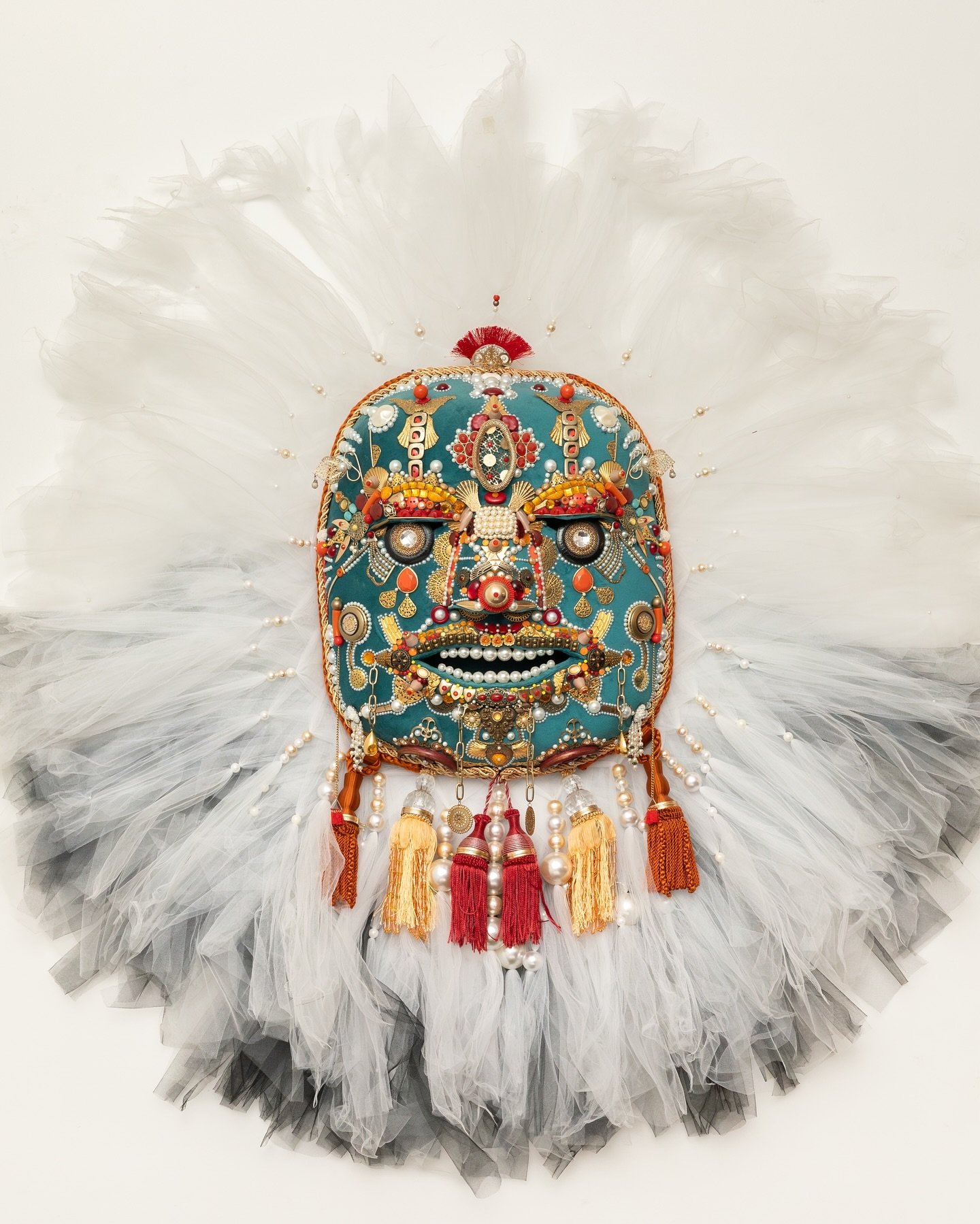 What Defines a Contemporary Mask Artist?