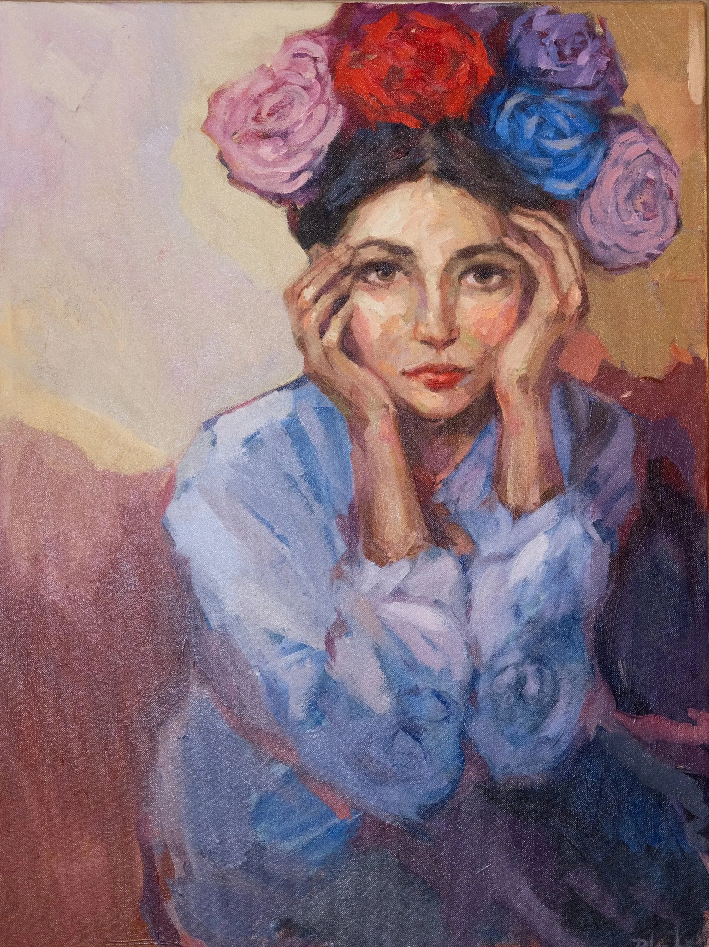 Retrato de una mujer con un peinado de flores en la cabeza y expresión pensativa, pintado en estilo impresionista con colores vibrantes.