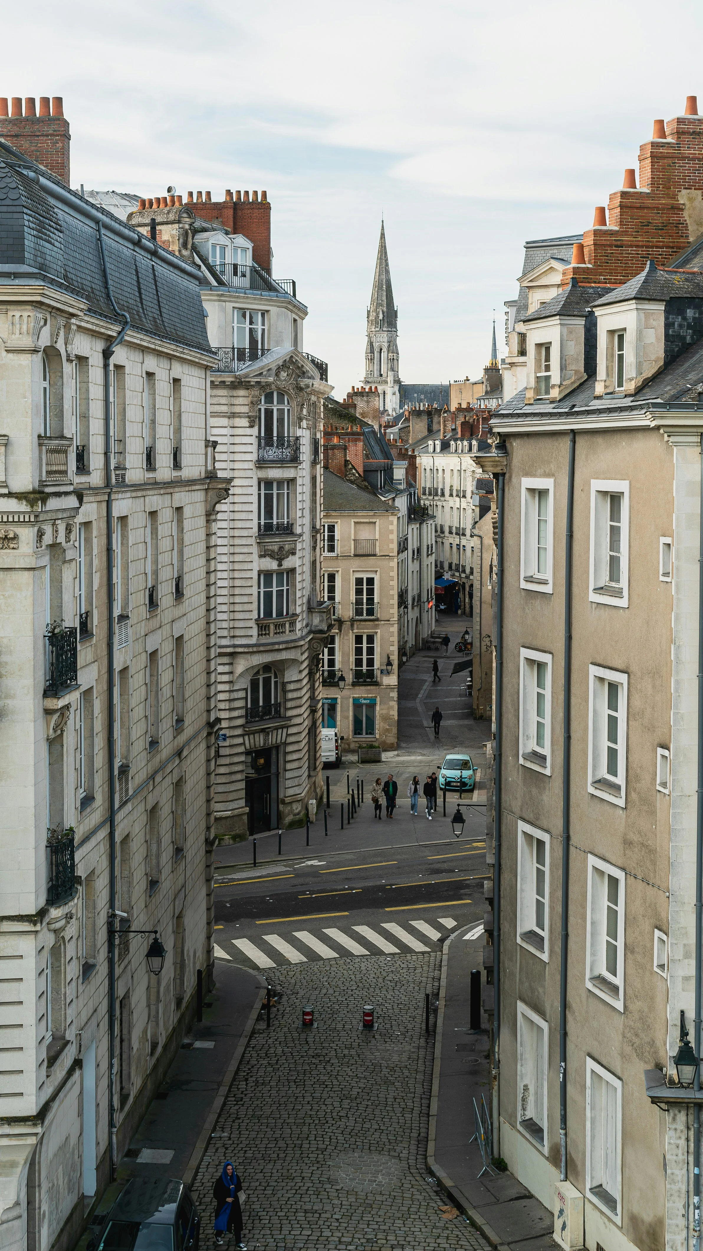 Photograph of Nantes streetscape by Zhu Yunxiao
