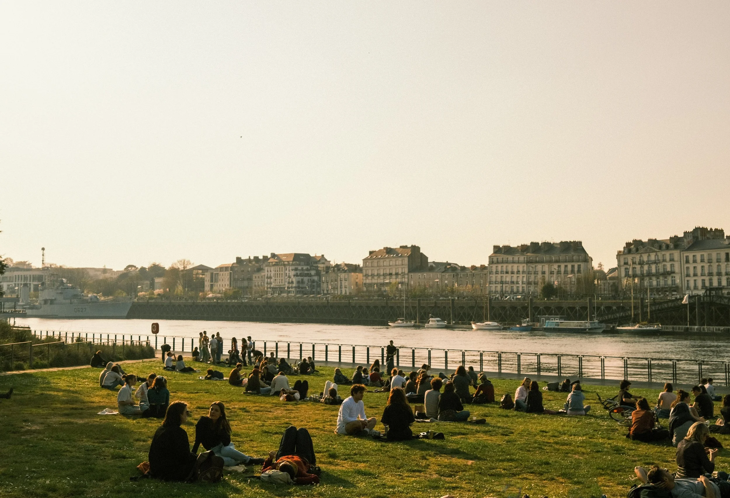 Photograph of the river Loire in Nantes by Dat Vo