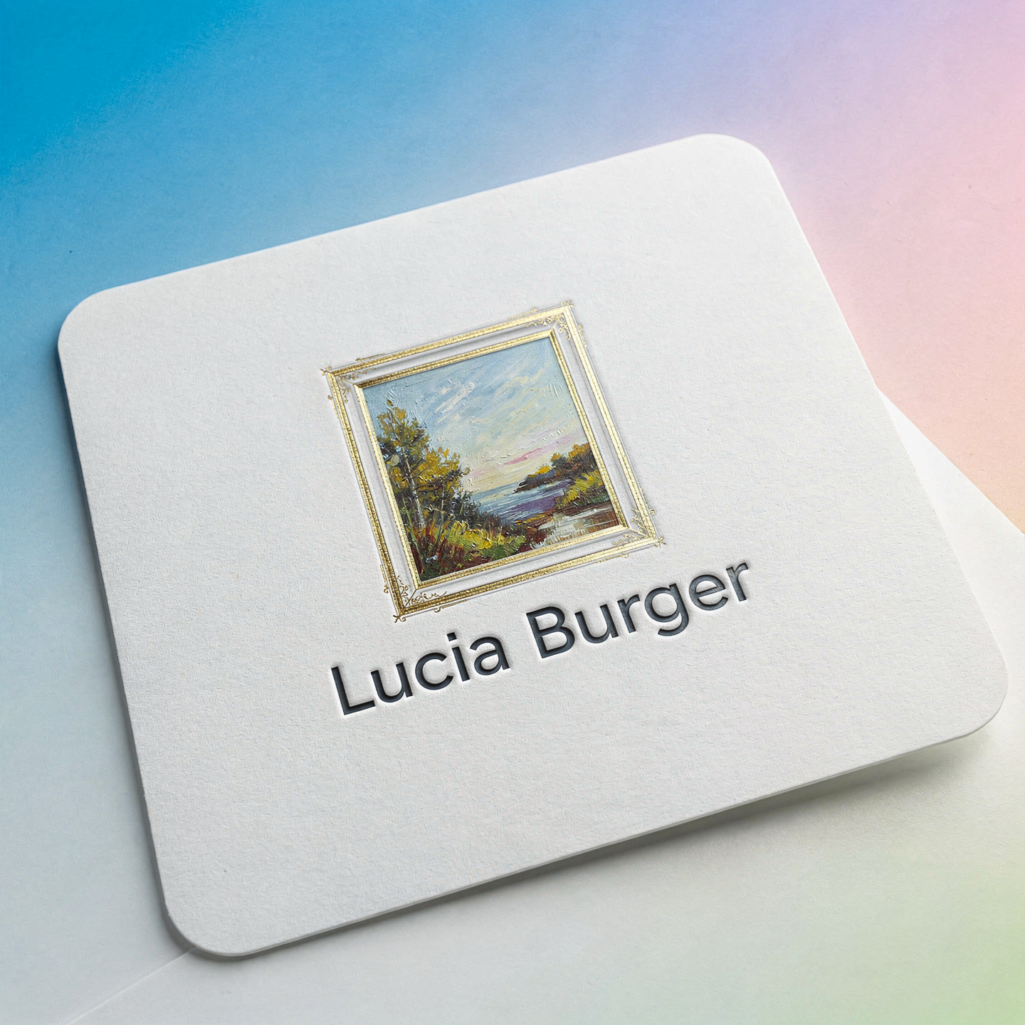 Visitenkarte mit einem kleinen Gemälde und dem Namen Lucia Burger