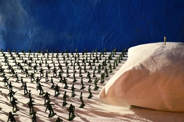 Fadi al Hamwi  Over my Bed  Ed. 1/8 + 1 AP  Digitalprint auf Hahnemühle Fine Art  40 x 45,5 cm