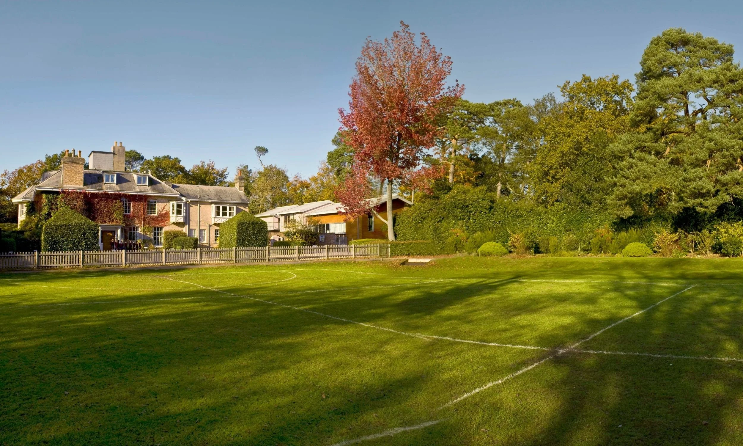 Yarrells School and Nursery Poole Dorset.jpg