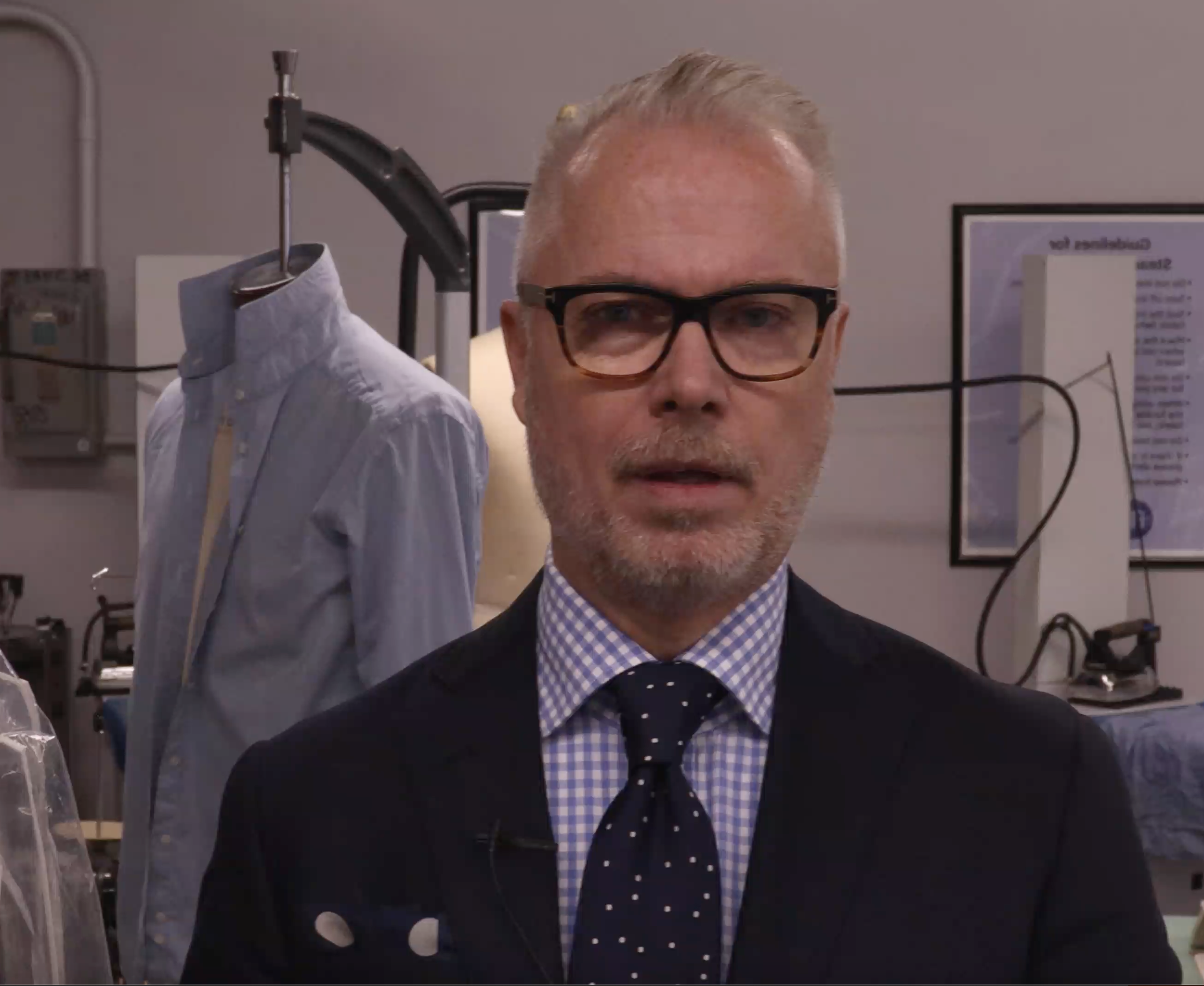 How to care for your necktie 