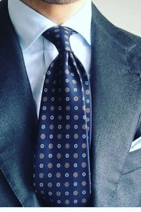 lindman-new-york-hand-made-necktie-bue.jpg