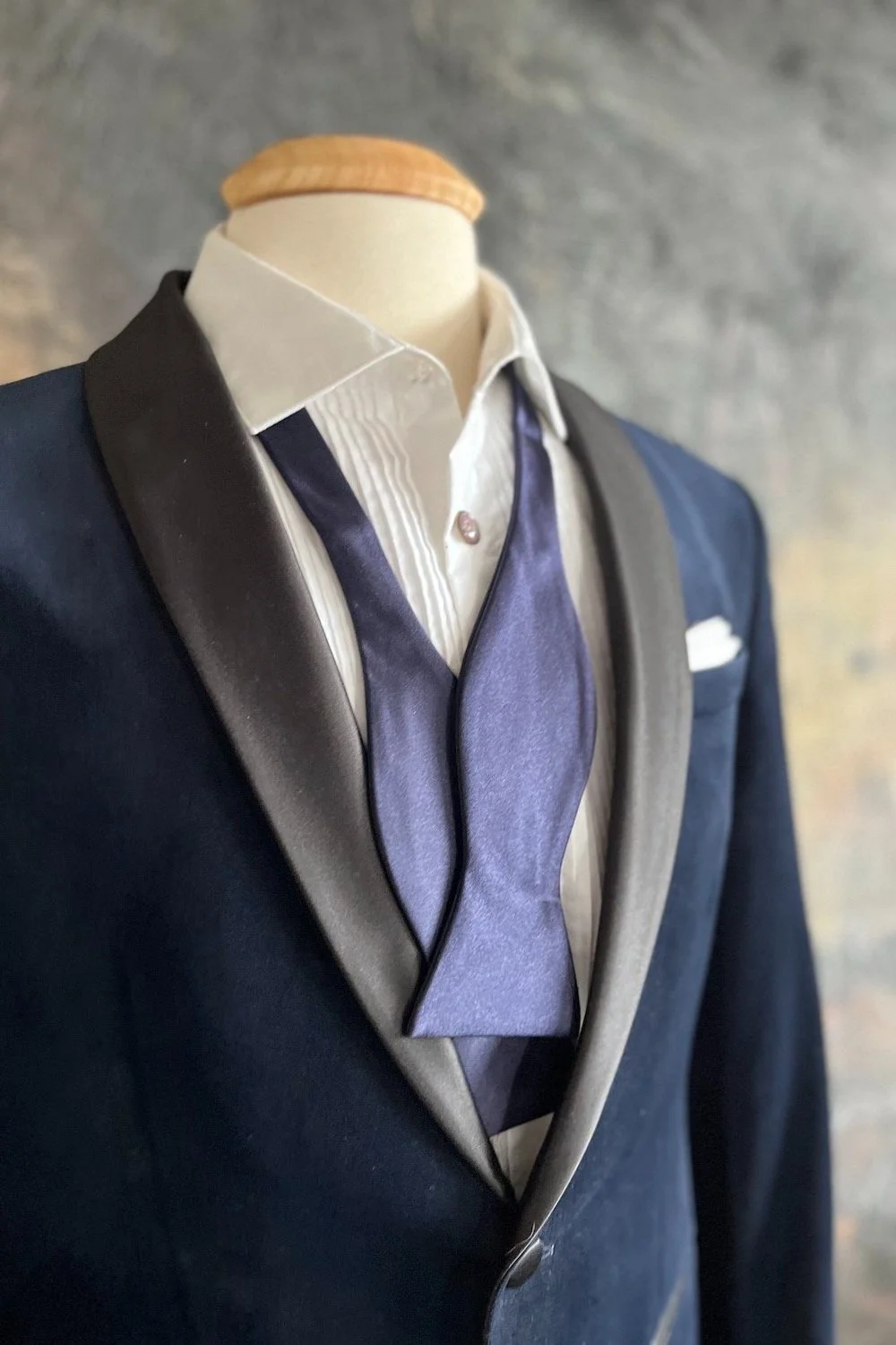 Navy blue, classic silk , butterfly bow tie, self-tied