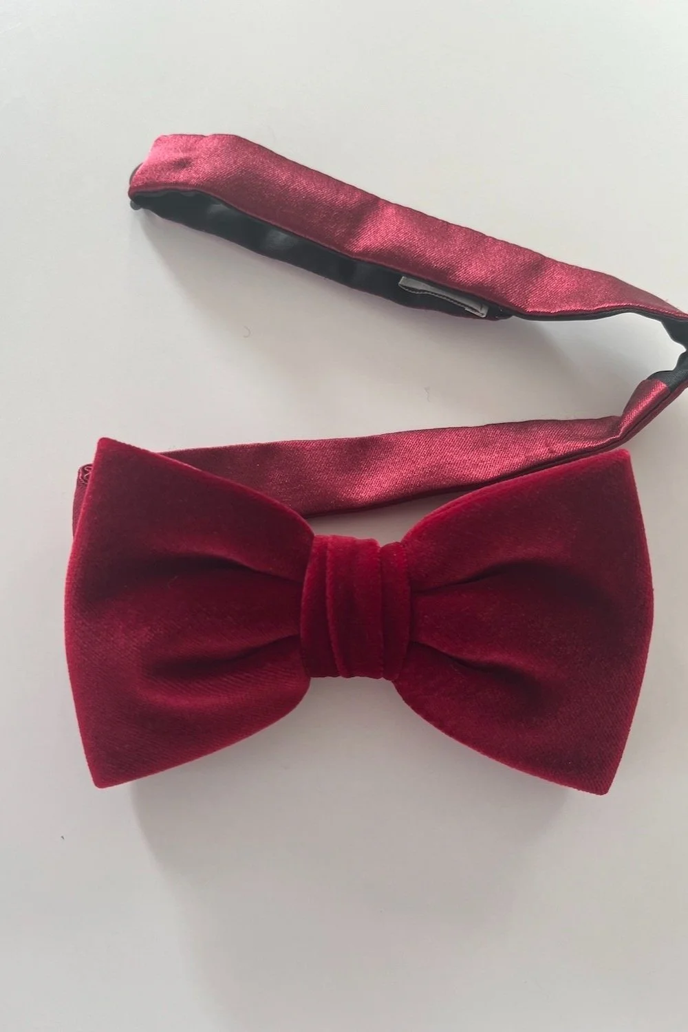 Burgundy, classic velvet, butterfly bow tie, pre-tied