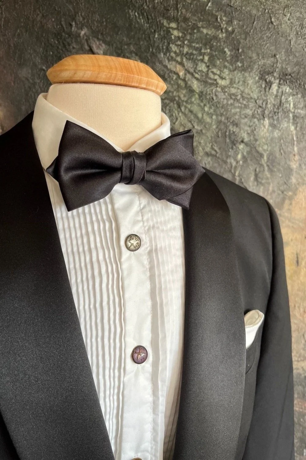 Classic Black Silk, Diamond Bow Tie, pre-tied