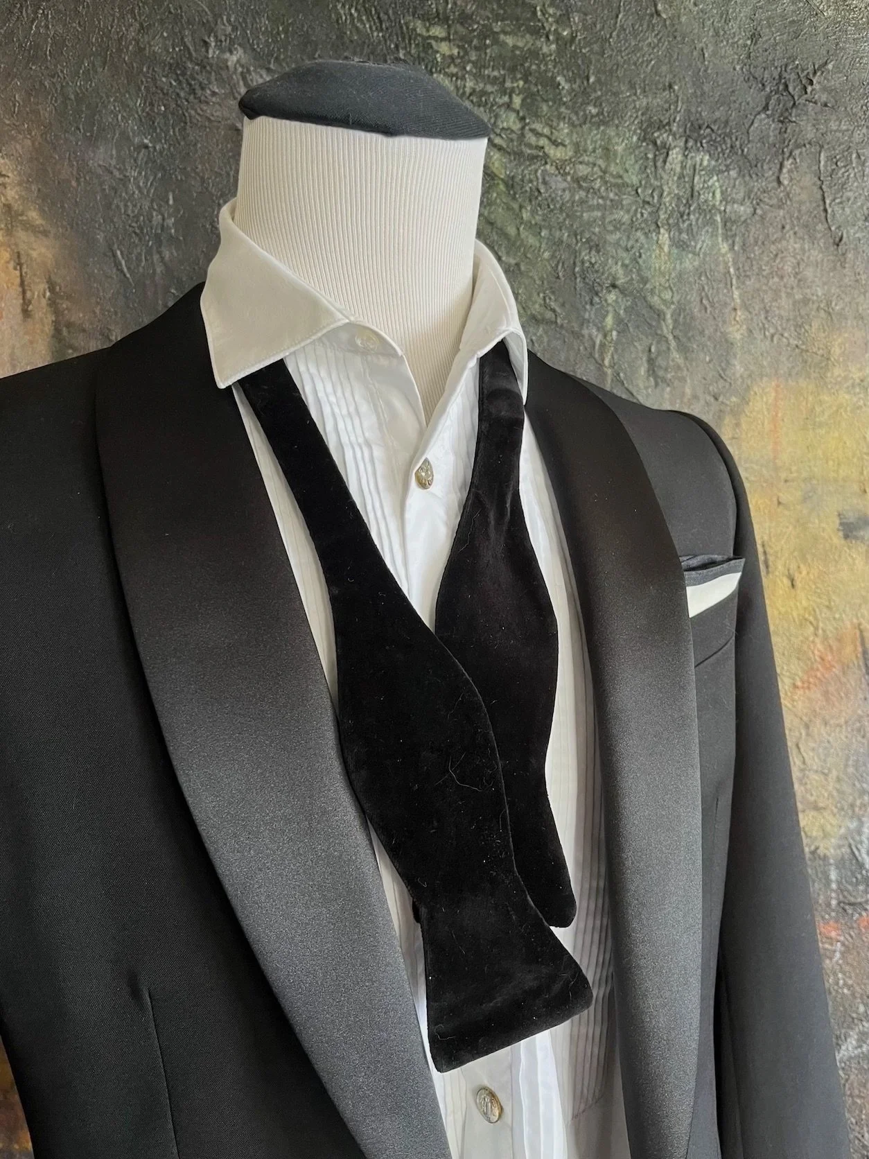 Classic Black Velvet, Butterfly Bow Tie, self-tied