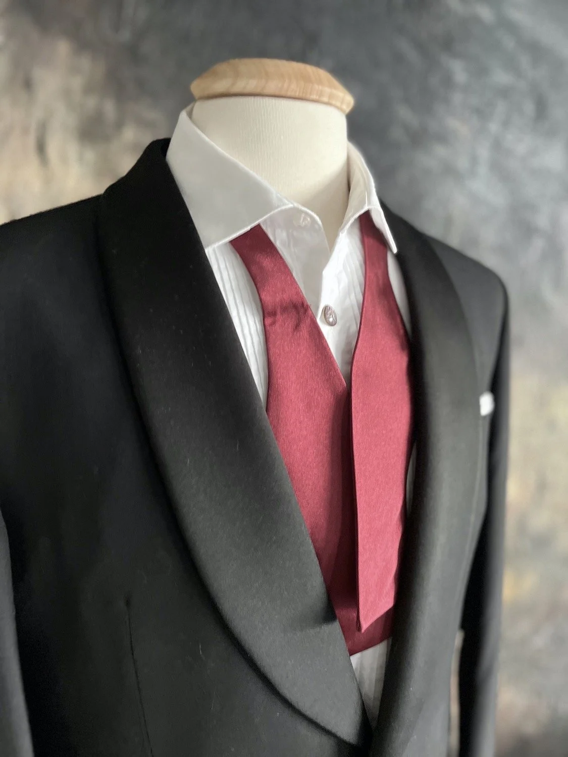 Large Burgundy Silk, Butterfly Bow Tie, self-tied