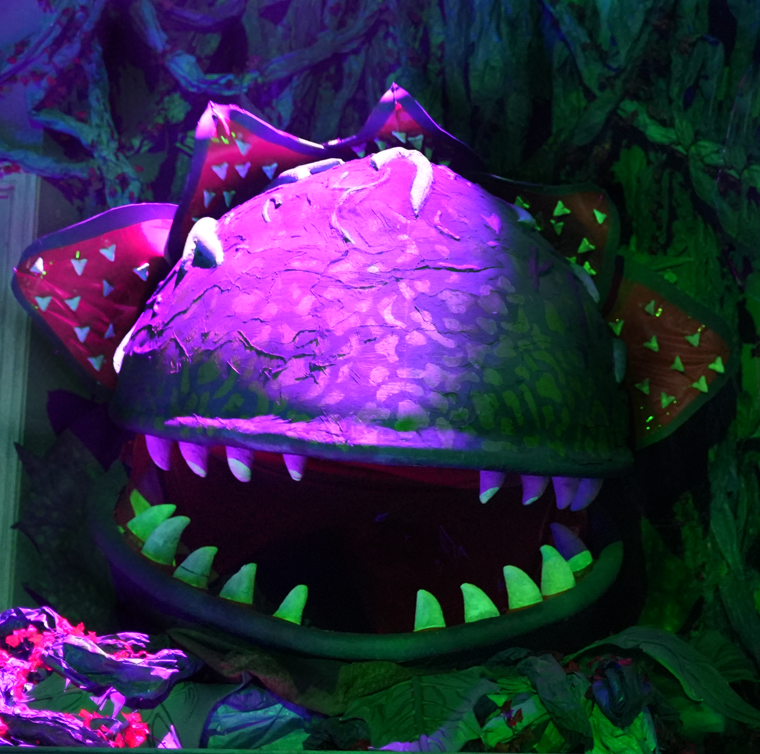 Mouth closed pod 4.png