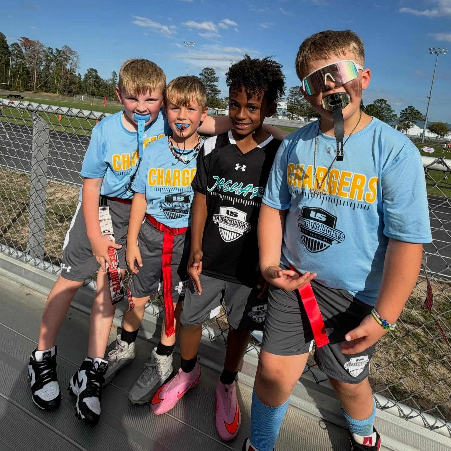 THIS is what it&rsquo;s all about! 🏈🤝🔥

We want these kids to compete hard, have fun, build confidence and create memories with each other that go way beyond the scoreboard.

COME GET IN THE GAME! 💡🏈
&mdash;&mdash;&mdash;
🌐 Link in Bio
#Brooksv