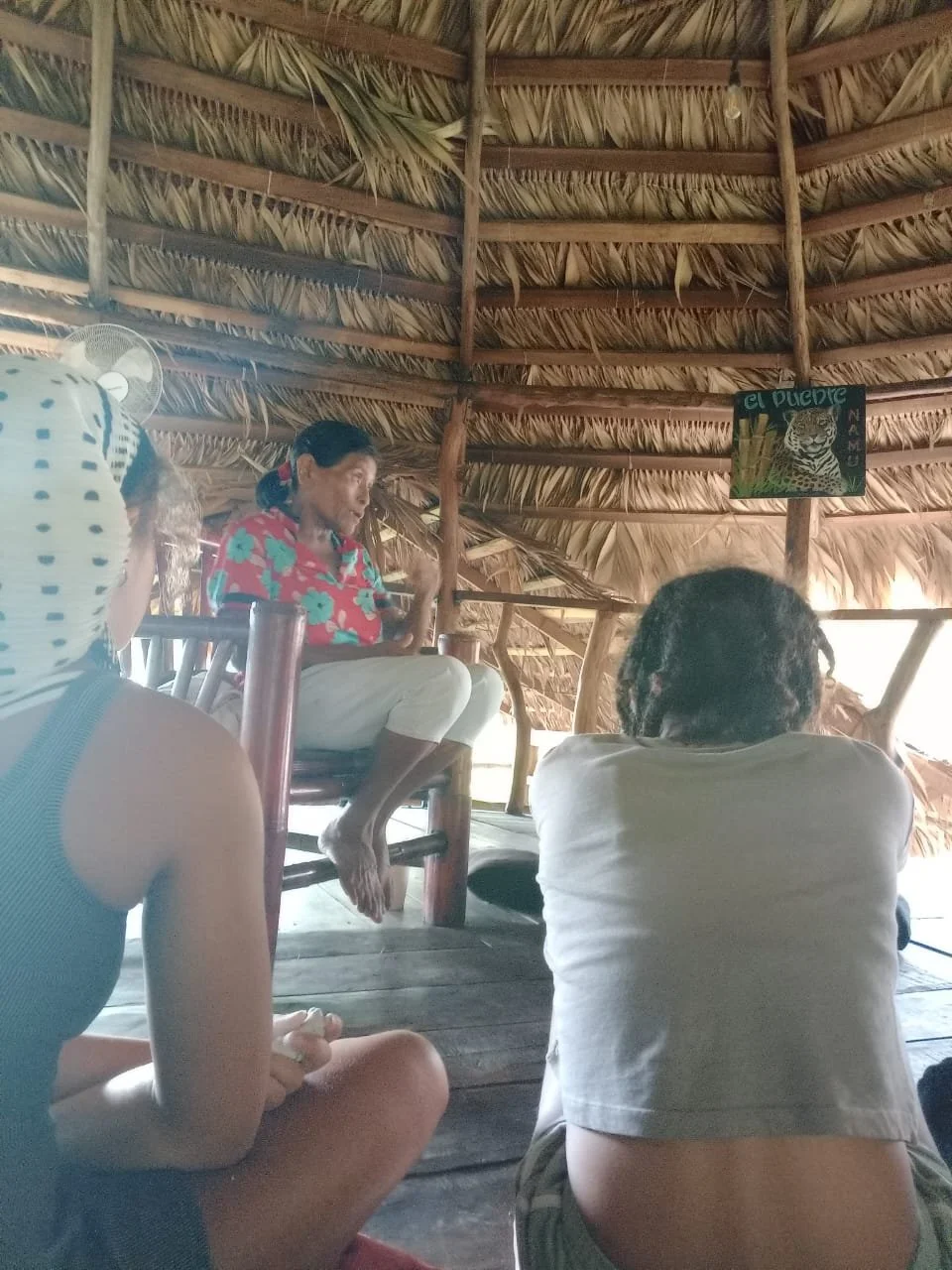 Worldschooling with Children Aged 10 and Above — Why the Drop-Off Model Changes Everything for Digital Nomad Families in Costa Rica