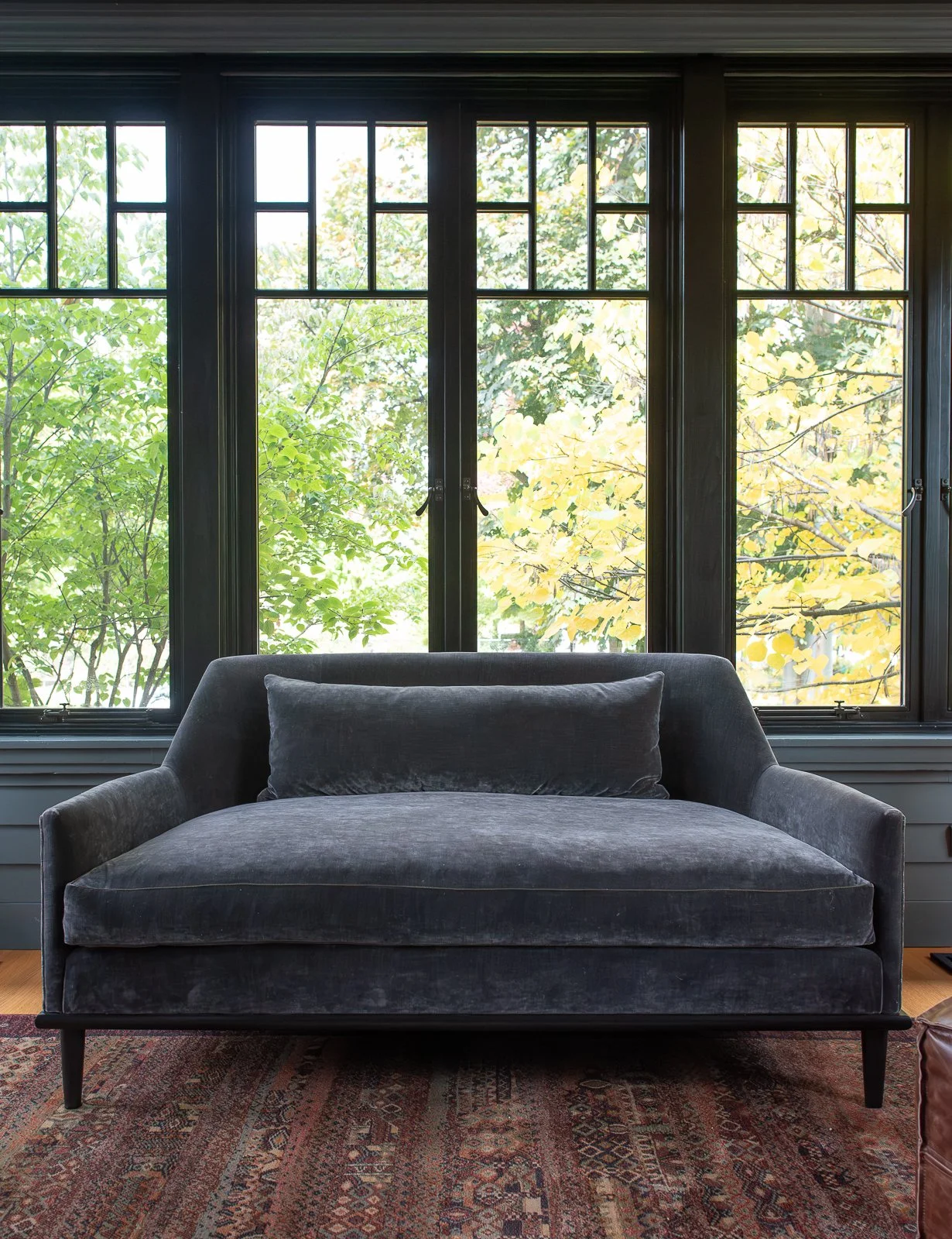 farmhouse-sofa-shumakerdesign.jpg