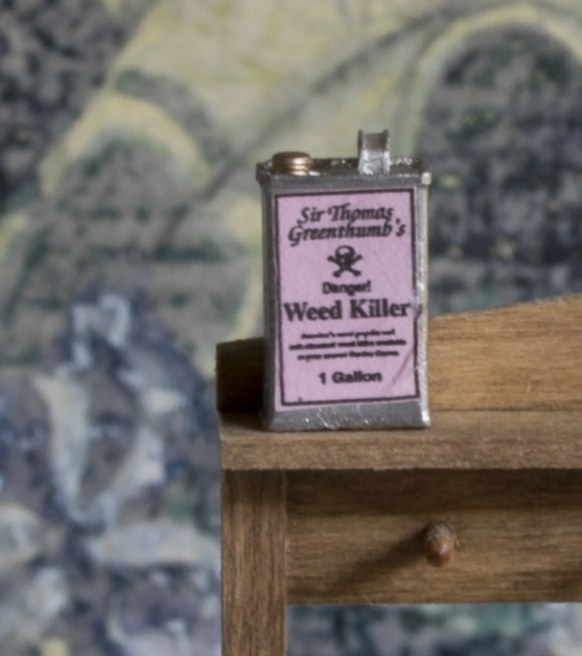 miniature-shumakercurated-weed.jpg