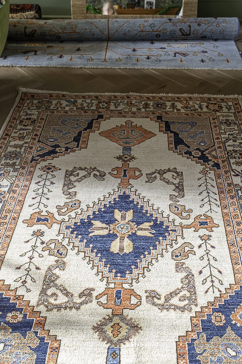 Pak Serapi - 4'-5" x 6'-5"  Minasian Collection