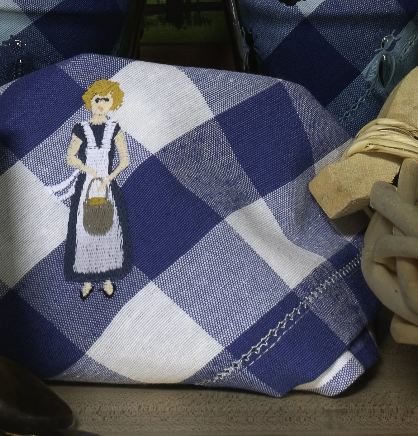 napkins_bette_shumakercurated.jpg