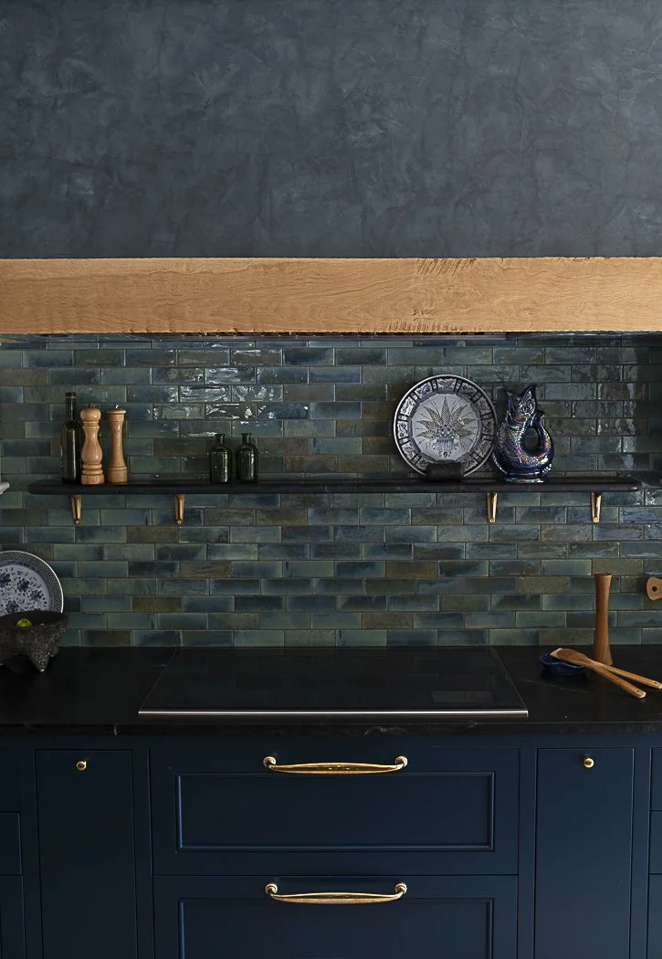 Kitchenhood1sdba.jpg