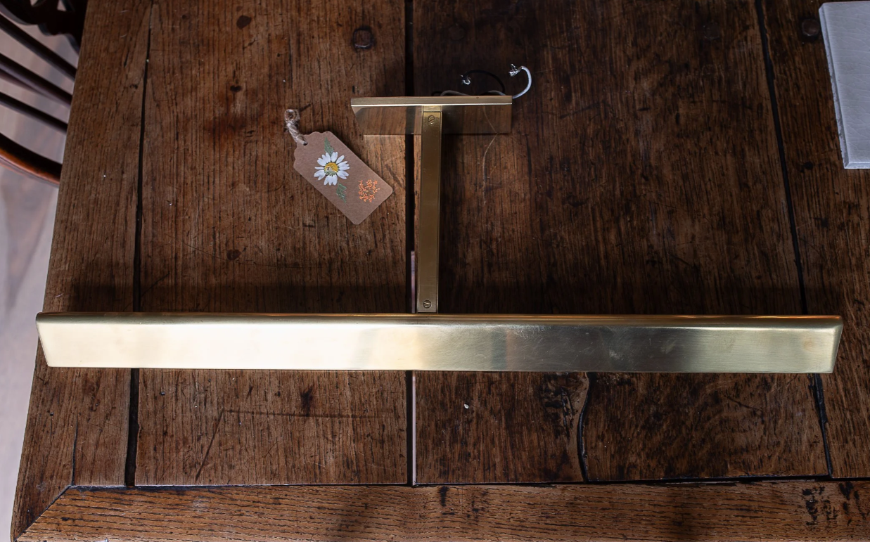 SCONCE- Picture Light 24" width