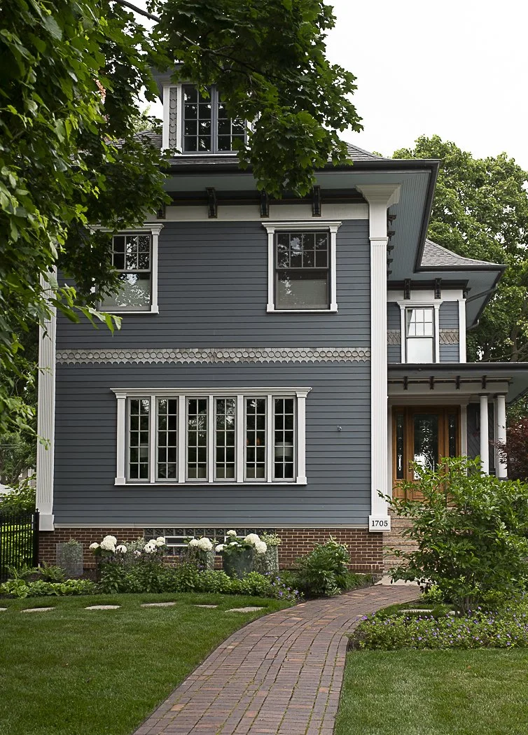 Lincoln_Kitchenhousefront.jpg