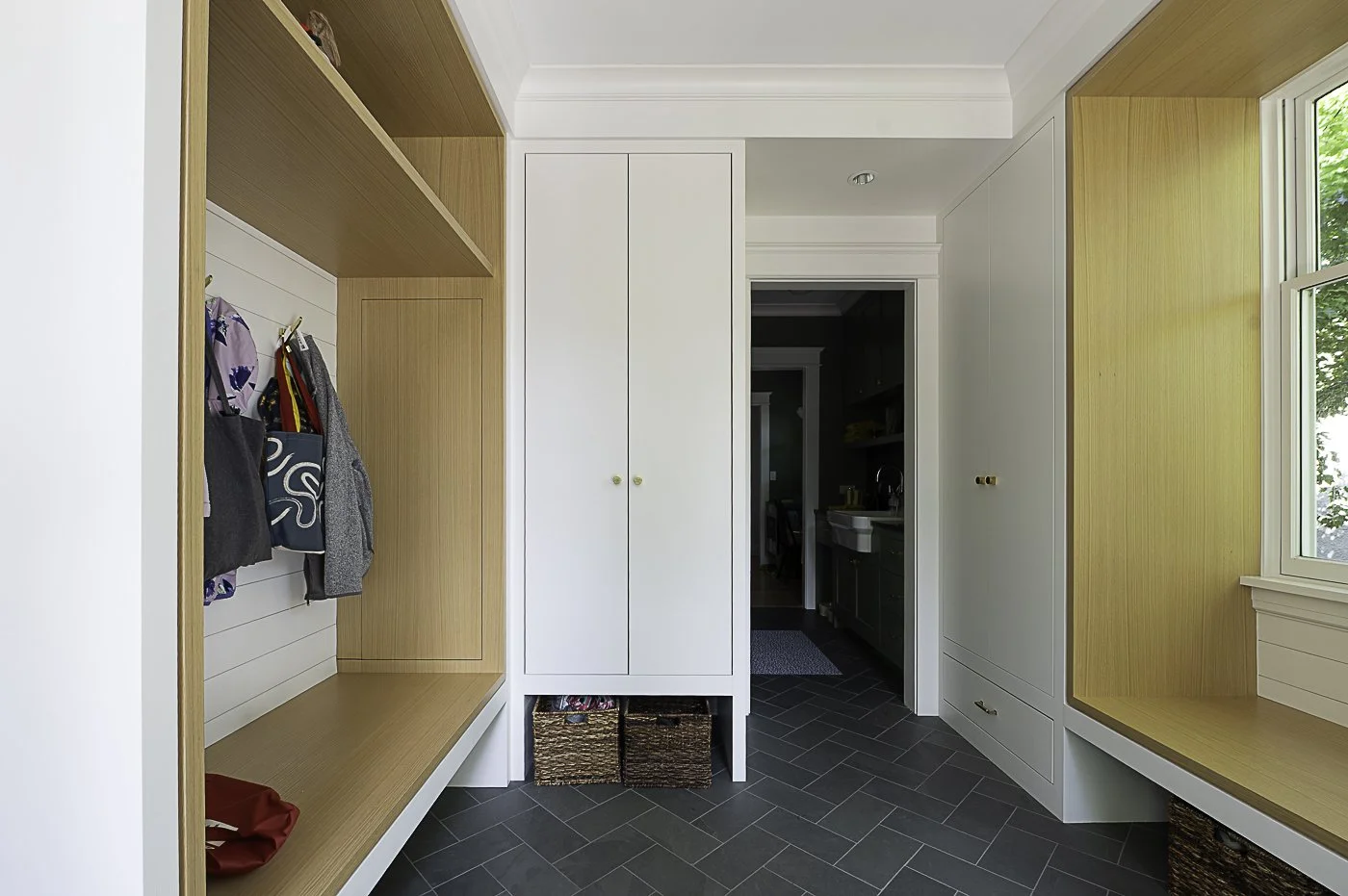central-shumakerdesign-mudroom.jpg