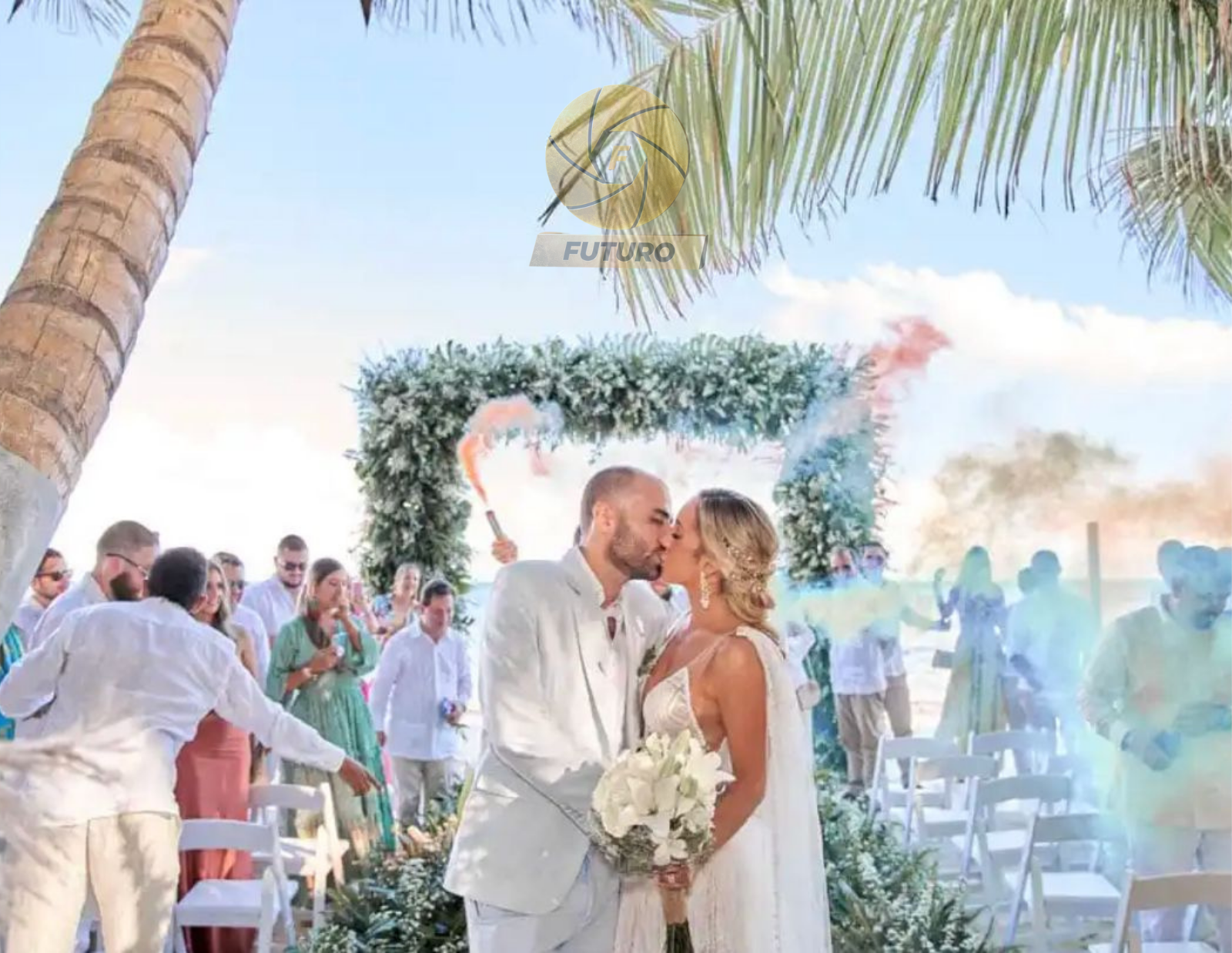 Cobertura completa de boda video y fotografia profesional tipo CINE, retrato editorial, fotos profesionales, mejores locaciones para casarse, servicios para bodas en bogota colombia - FUTURO  