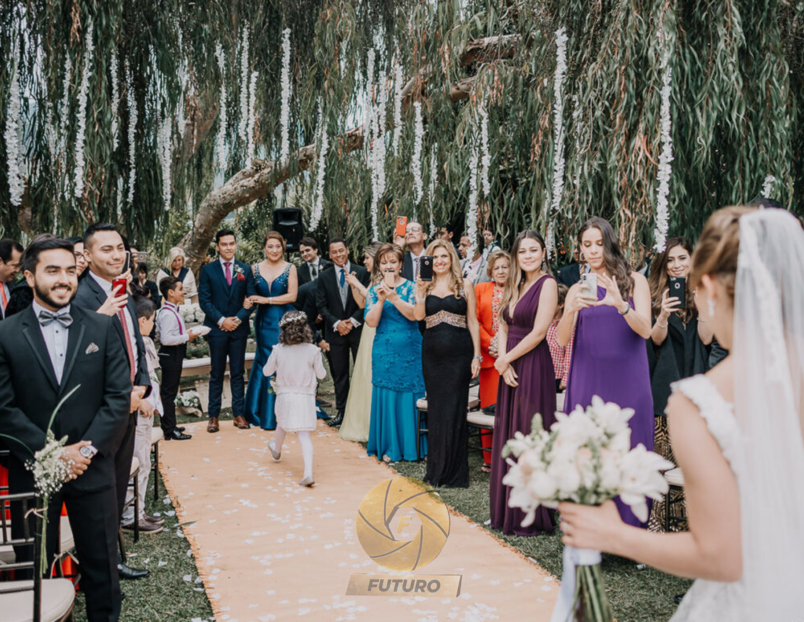 Fotografía y video profesional matrimonios y bodas parejas en bogotá Colombia - FUTURO