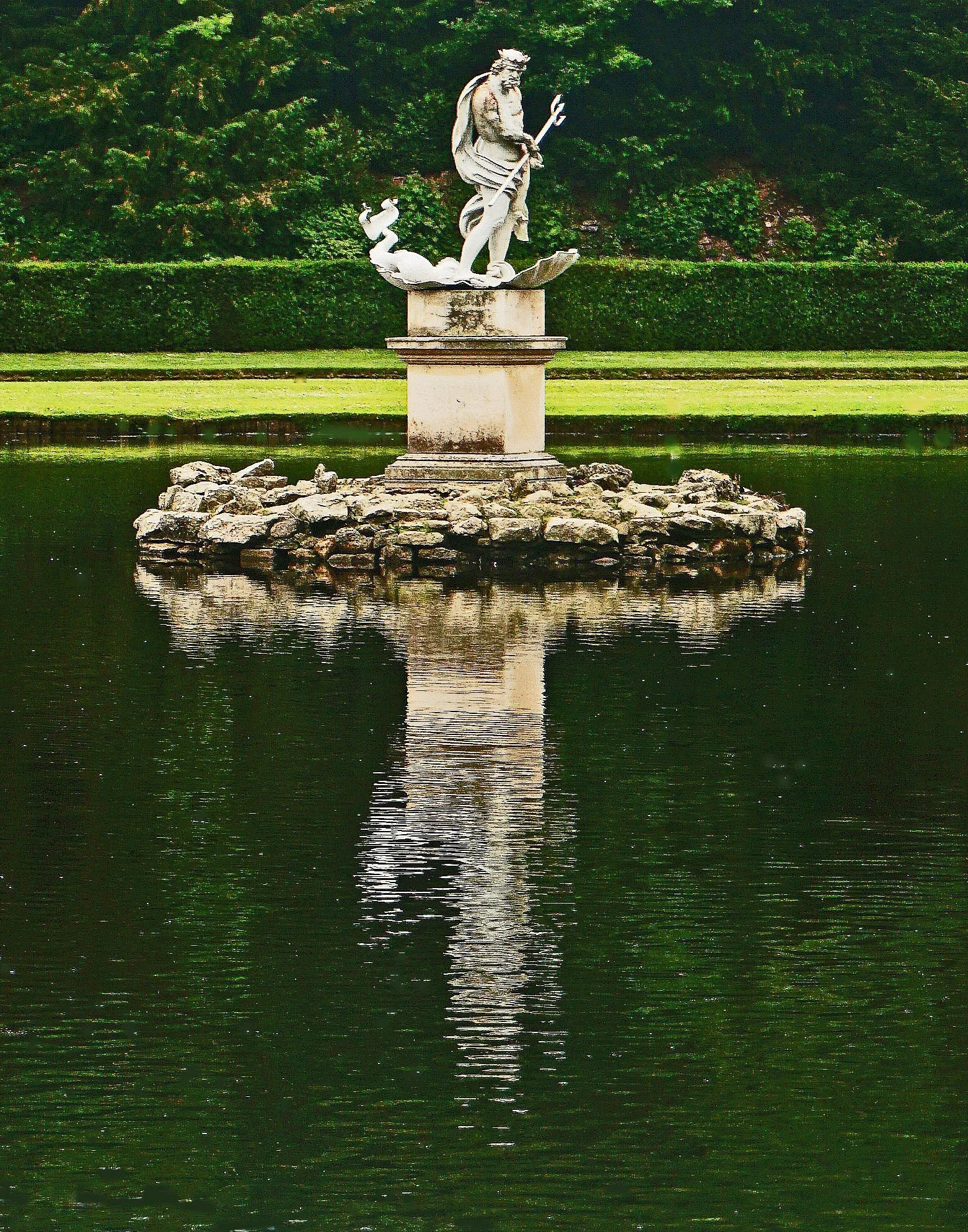 Fountain Abbey Statue