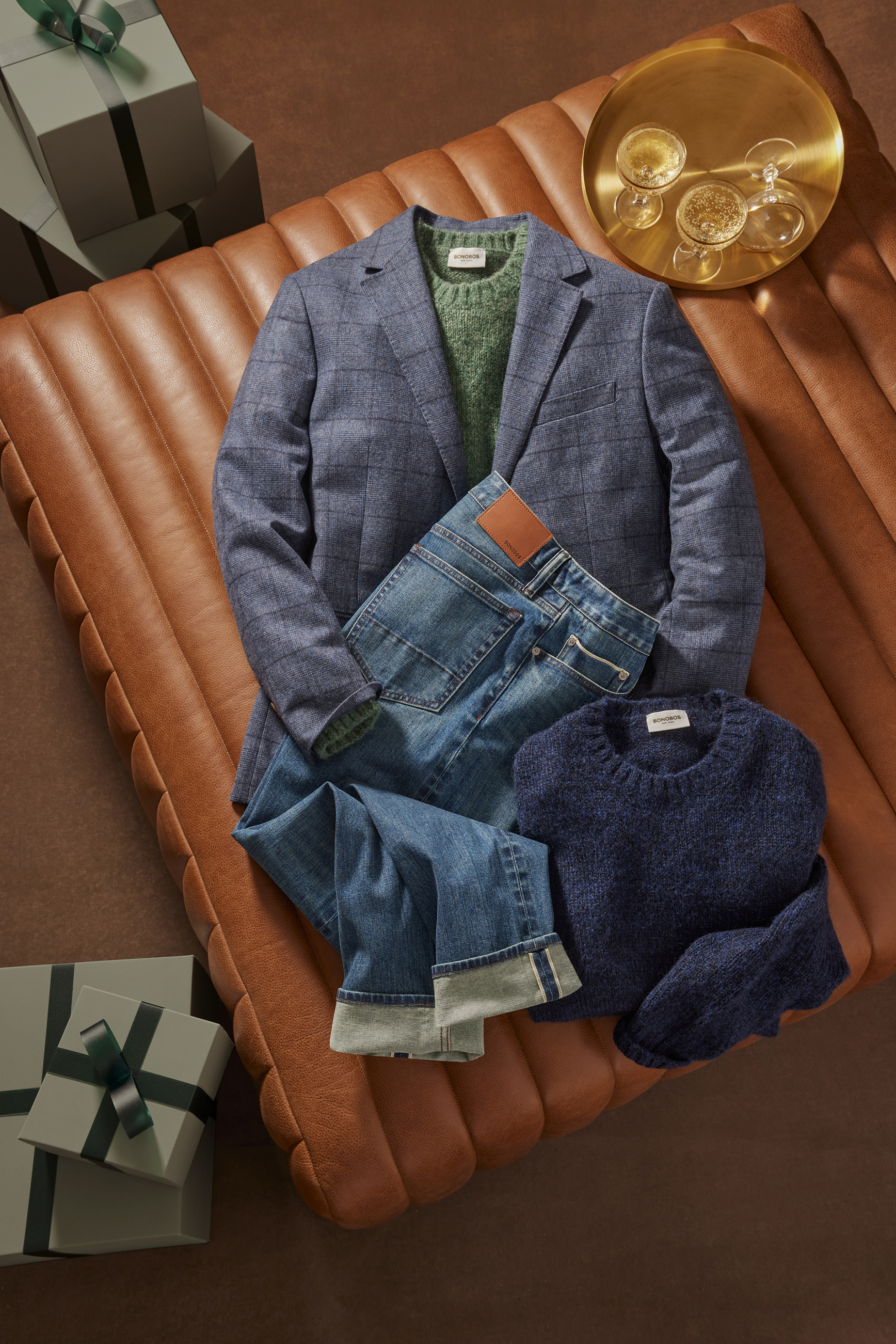 BNBS_HOL25_NOV_LUXE-MOHAIR-LS-CREW-NECK_OUTFIT_0074 rough.png