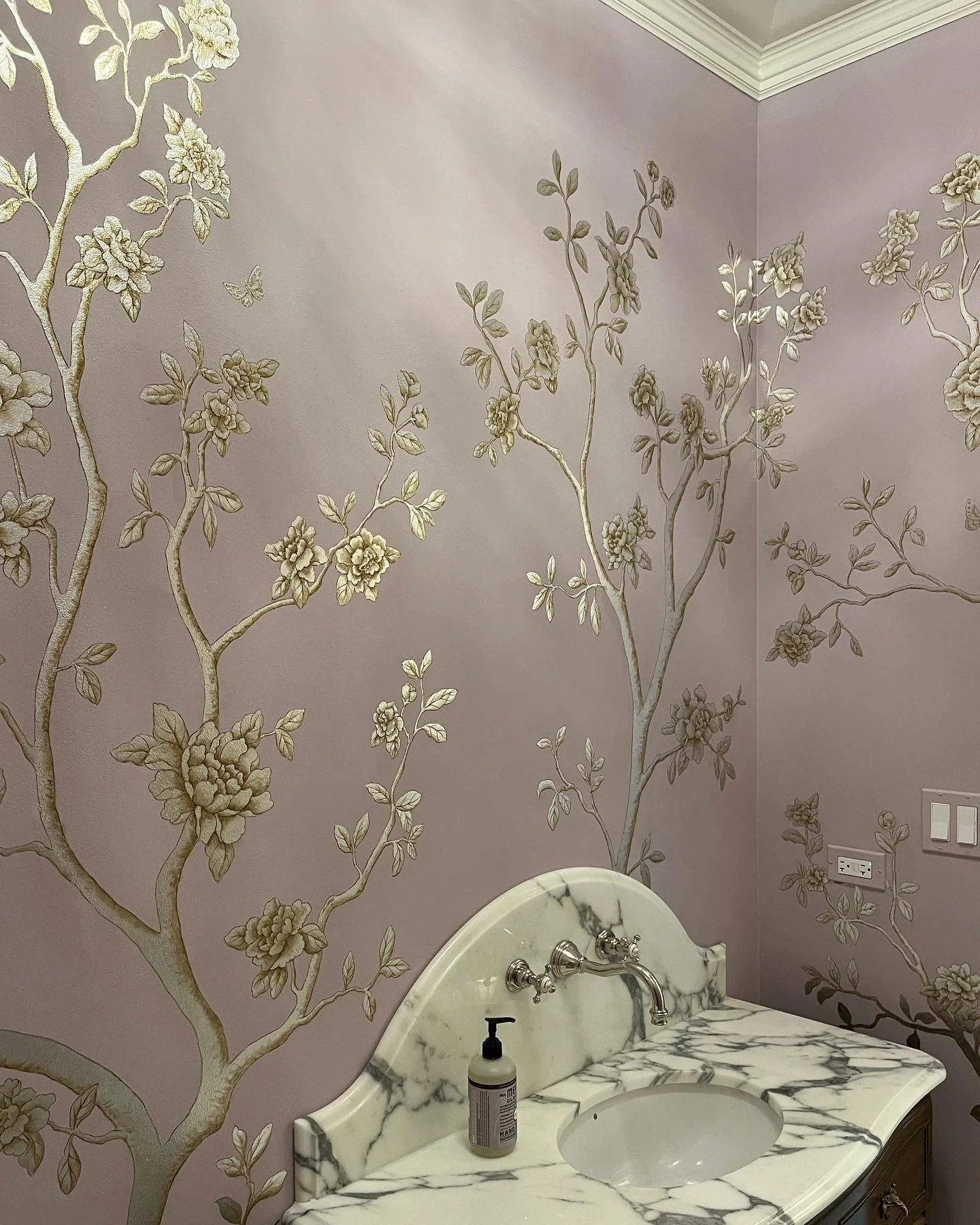 💜🌸 Lavender Haze 🌸💜
&bull;
Out of many recent exciting projects we have done, this one gets to land on the grid. We have to keep all others private as much as I would like to showcase them.
&bull;
We completed a beautiful powder room project for 