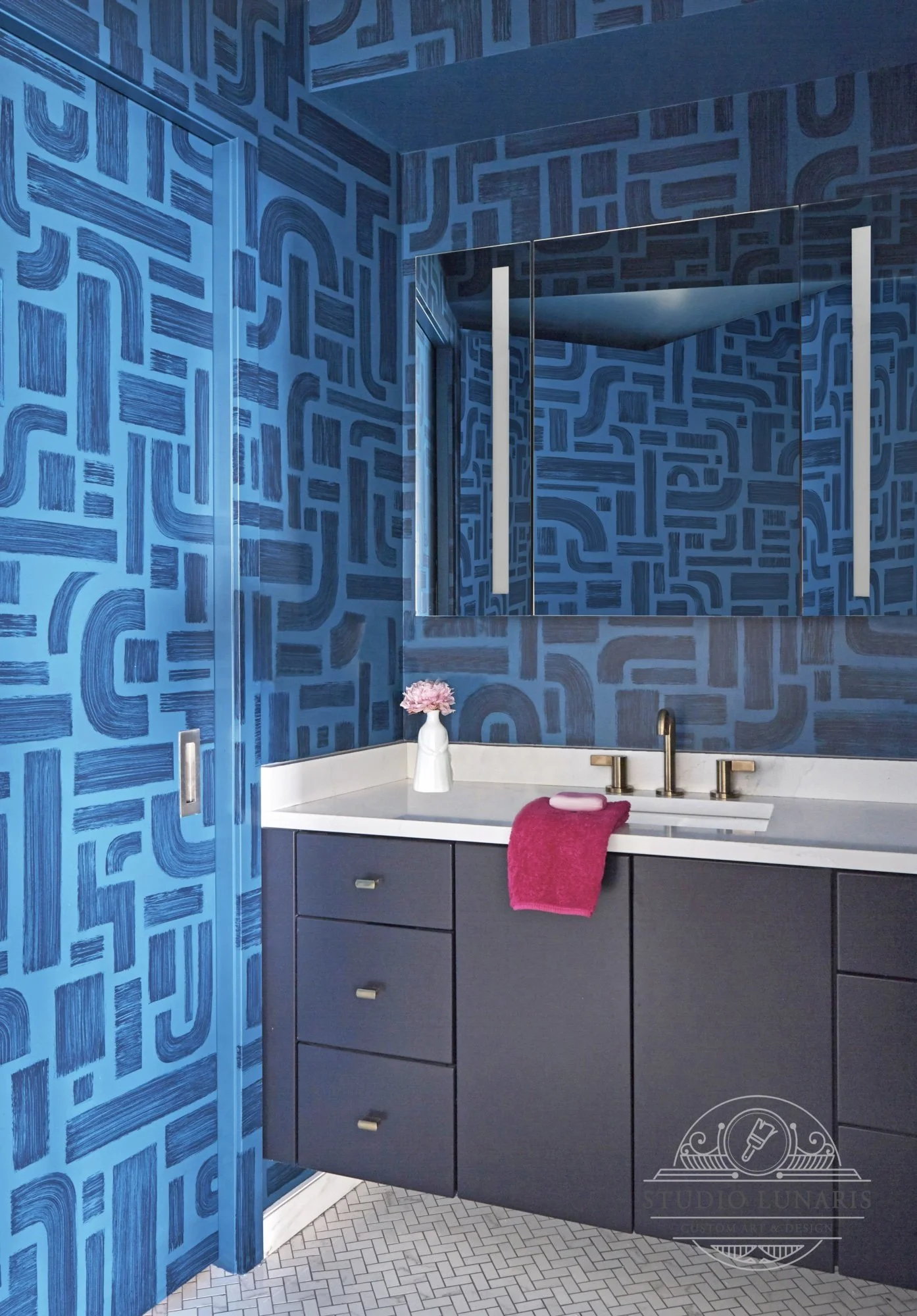 Powder room mural with a large brushstroke pattern