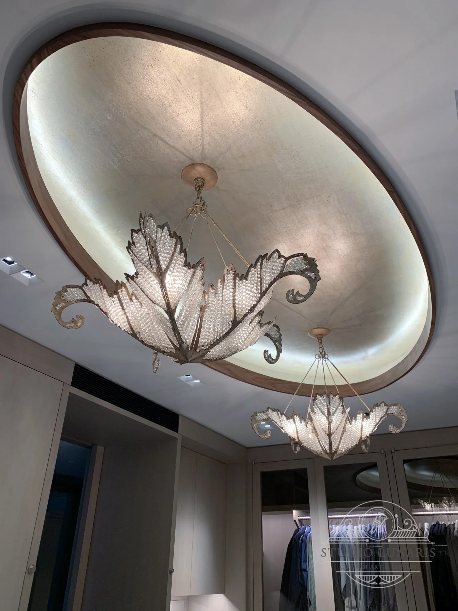 Dressing room oval ceiling silver patina