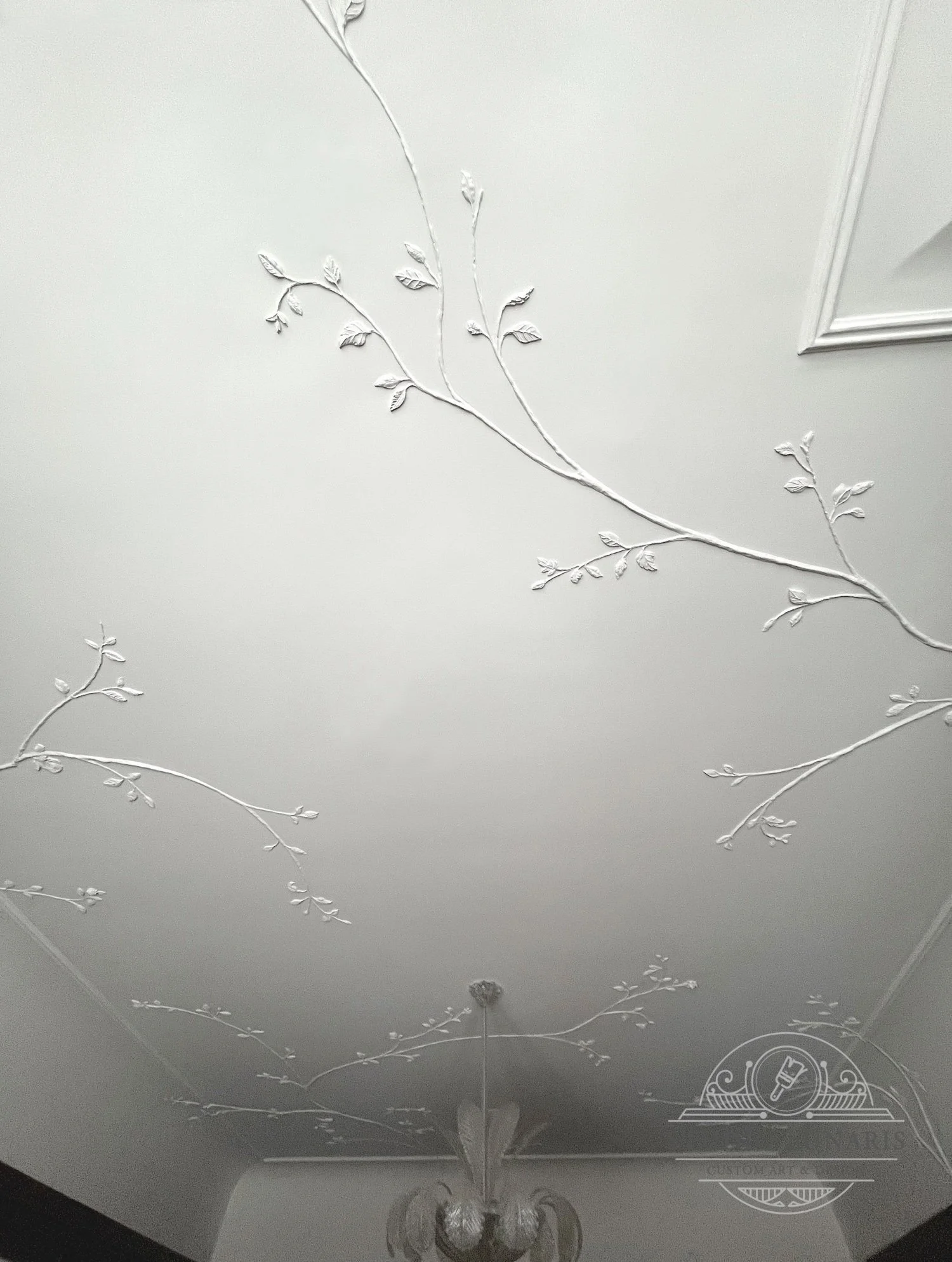Dining room ceiling vine mural with decorative plaster, bas-relief branches and cast and hand-detailed floral elements