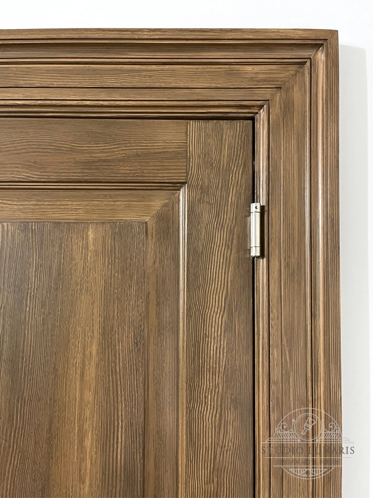 Faux oak painted woodgrain 