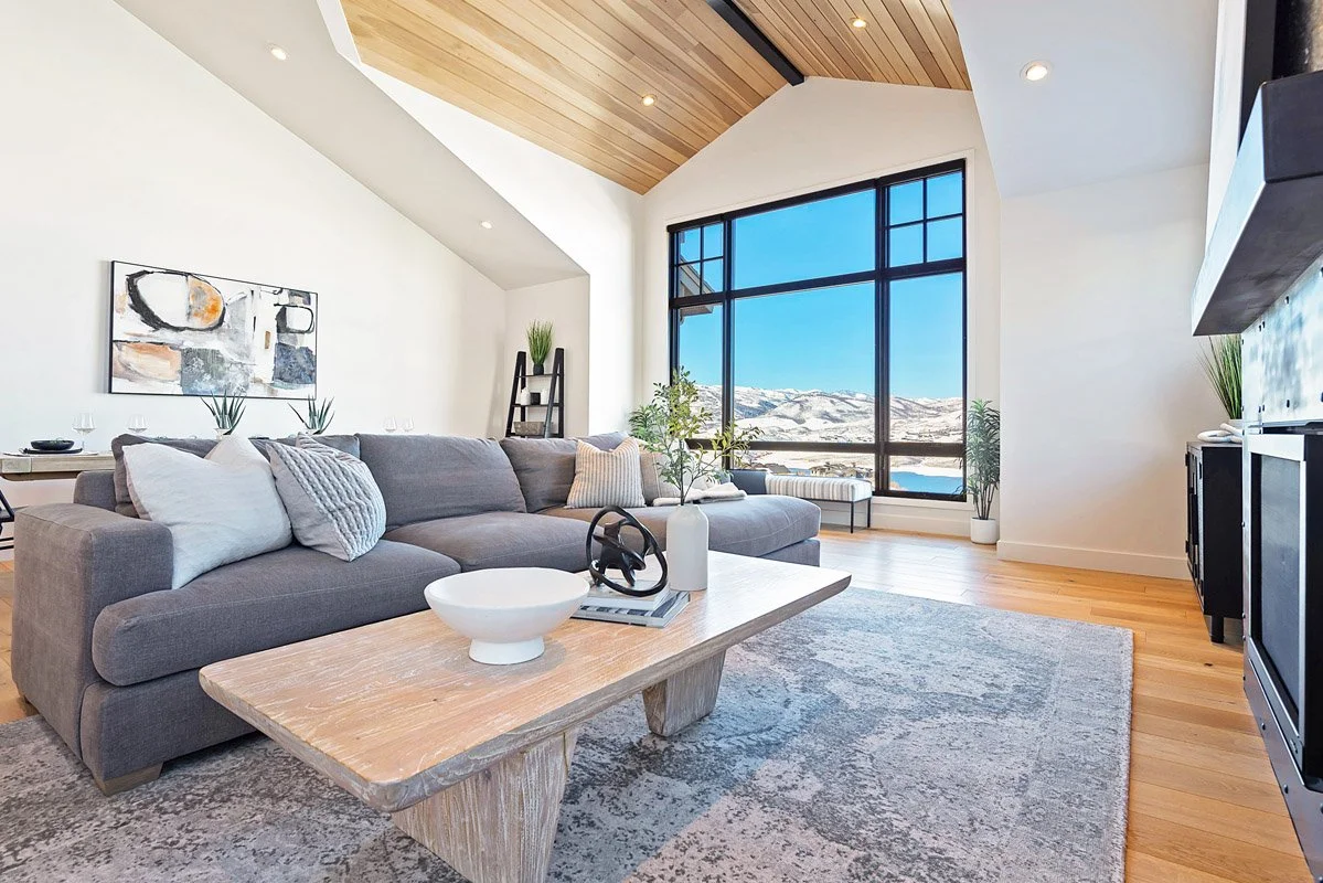 5 10786nHideoutTrail-Winter-030.jpg