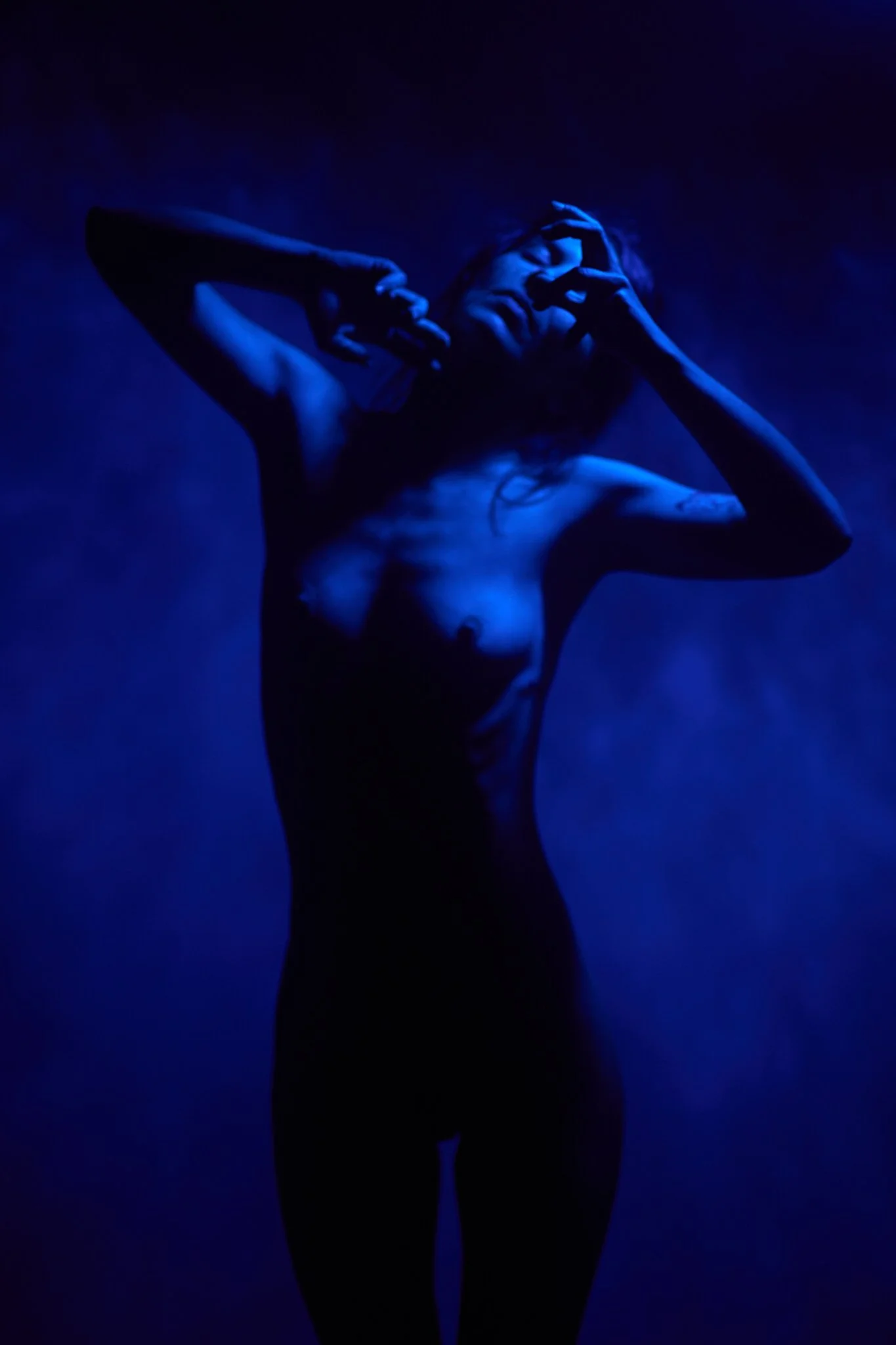 LP-outoftheblue-corps-bleu (2).jpg