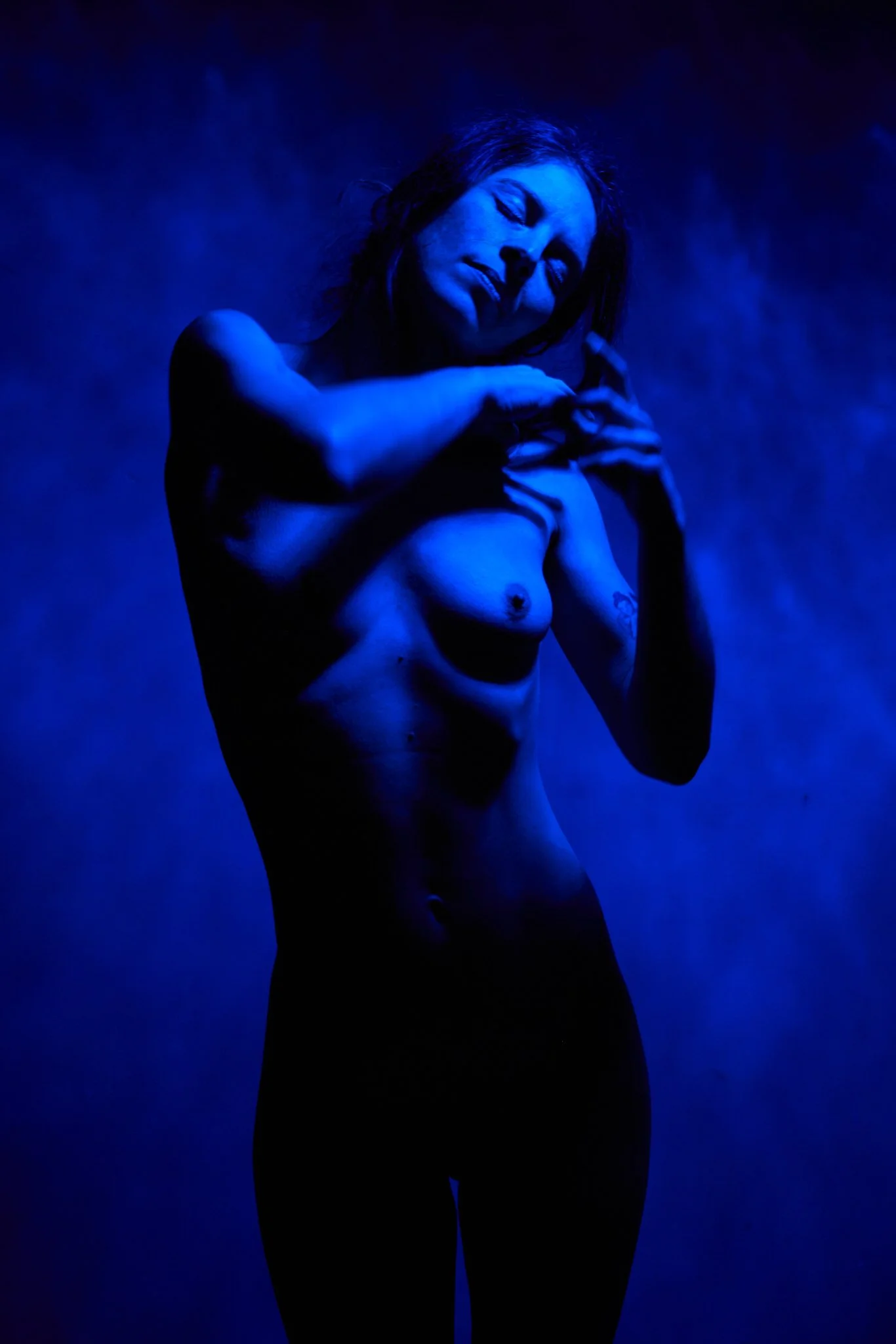 LP-outoftheblue-corps-bleu (6).jpg