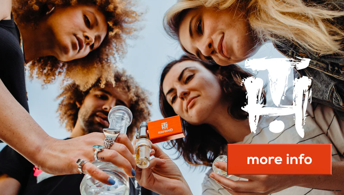 Four young women and one young man looking down at the camera, holding vape pens and a small bottle, with a blue sky in the background.