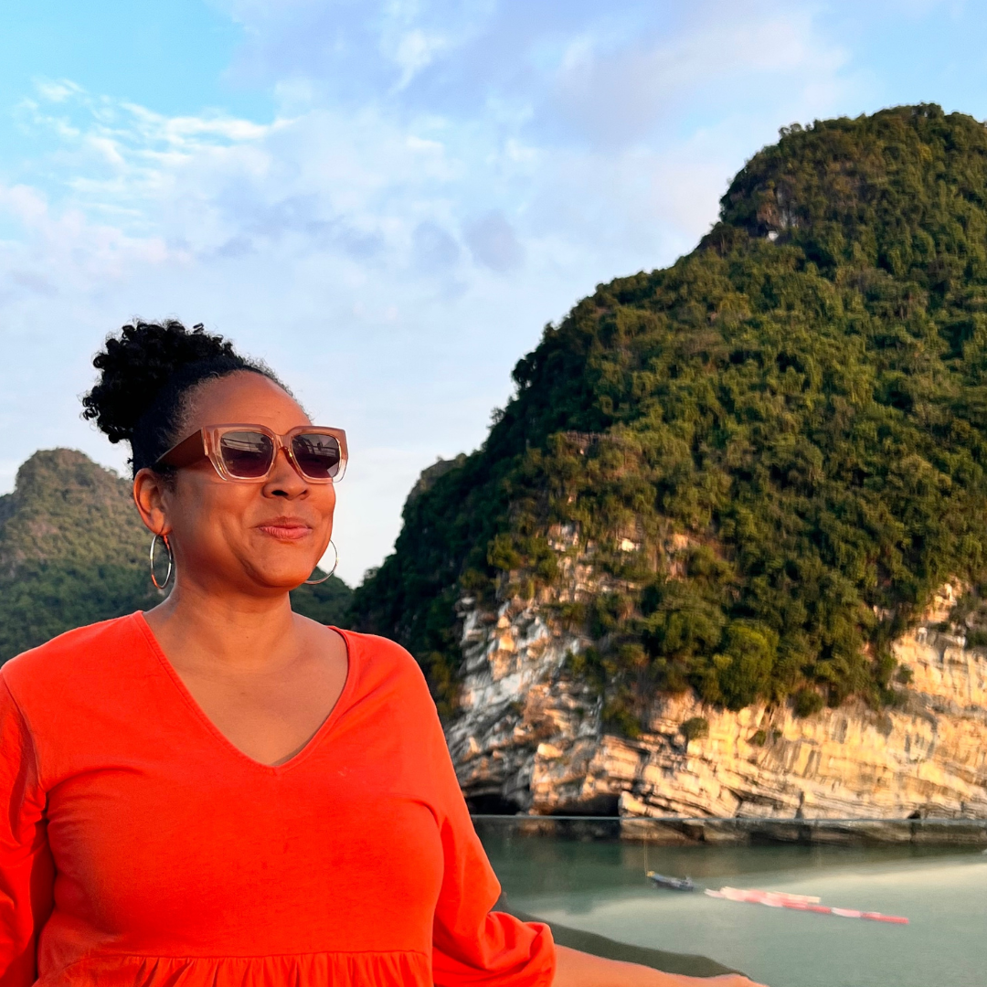 Sondra Jones Thigpen - Financial literacy coach and world traveler living life on her own terms